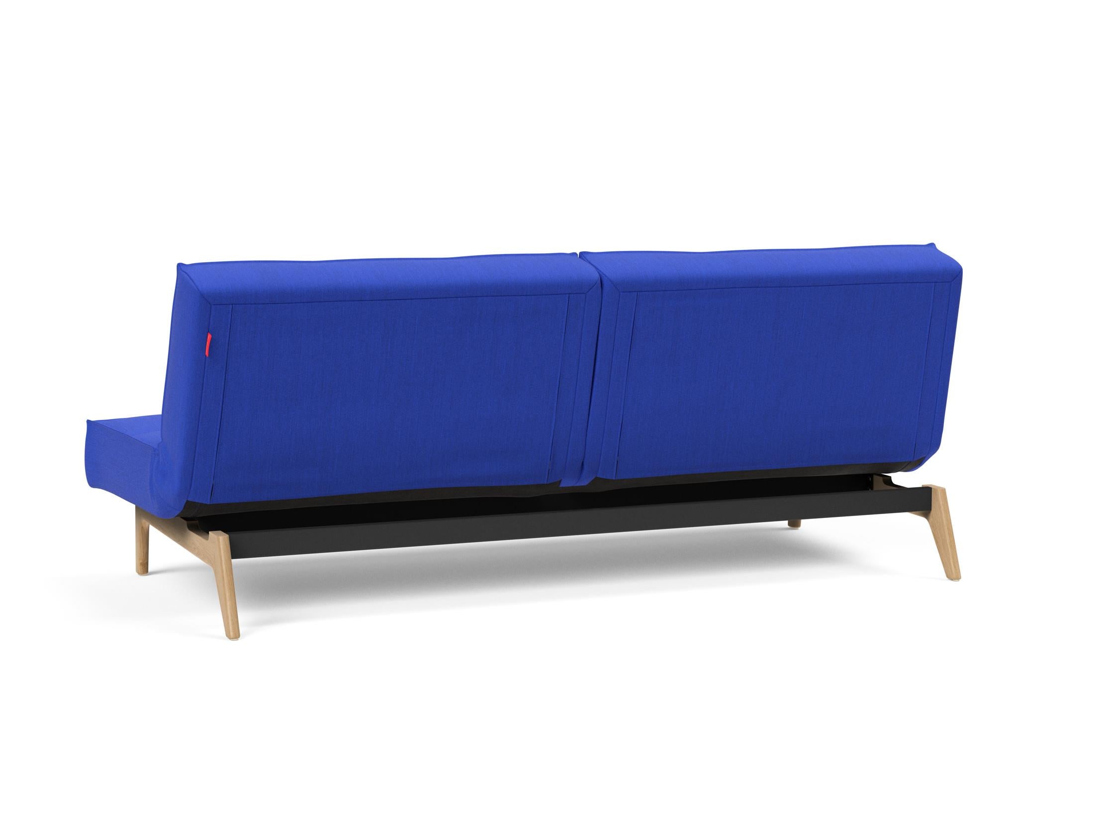 Das Splitback Sofabett 115 Eik von Innovation Living bietet modernes Design und vielseitige Nutzung – perfekt für jedes Zuhause und überraschende Übernachtungen.