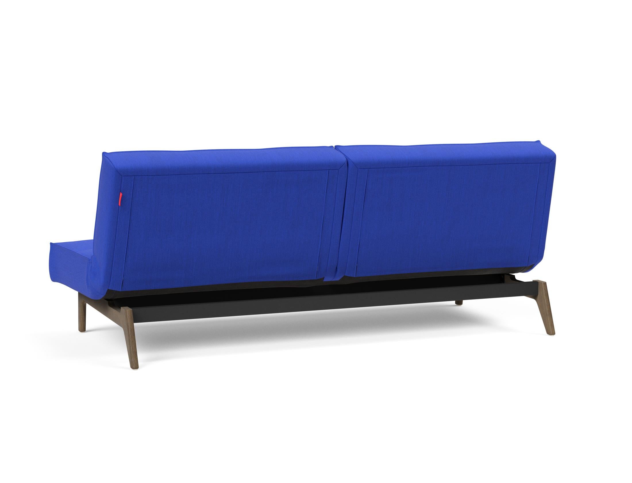 Das Splitback Sofabett 115 Eik von Innovation Living bietet modernes Design und vielseitige Nutzung – perfekt für jedes Zuhause und überraschende Übernachtungen.