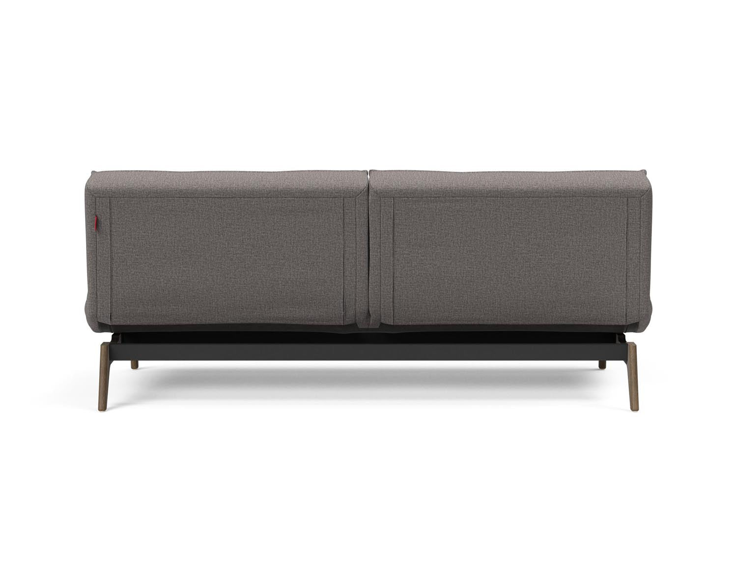 Das Splitback Sofabett 115 Eik von Innovation Living vereint stilvolle Eleganz mit praktischer Vielseitigkeit – ideal für Ihr Zuhause.
