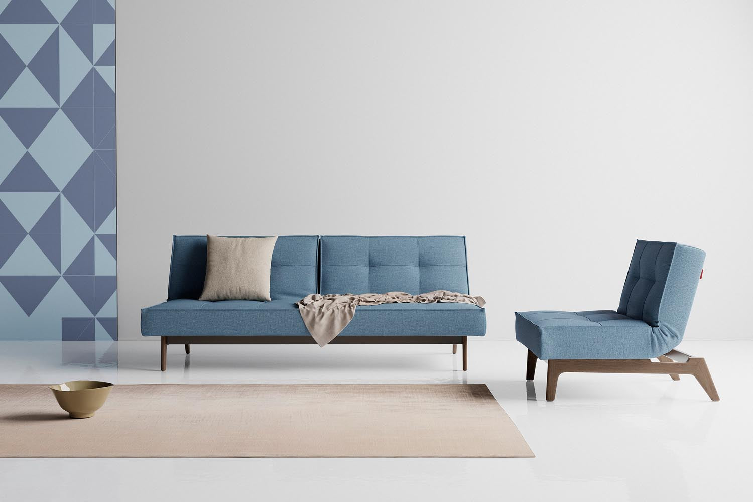 Das Splitback Sofabett 115 Eik von Innovation Living vereint stilvolle Eleganz mit praktischer Vielseitigkeit – ideal für Ihr Zuhause.