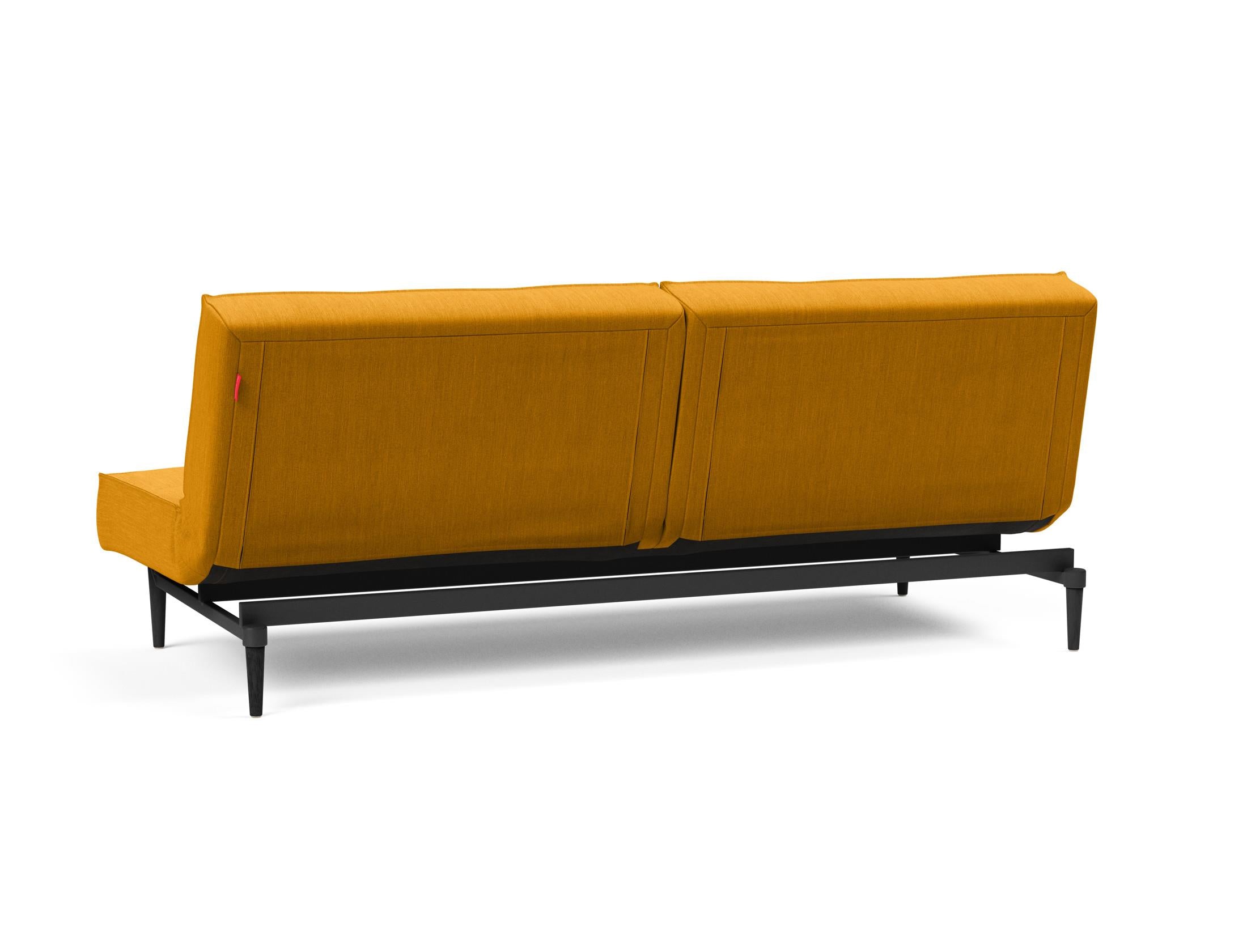 Erleben Sie das stilvolle Splitback Sofabett 115 Styletto von Innovation Living – ideal für flexible Wohnlösungen und zeitgemäßes Design.
