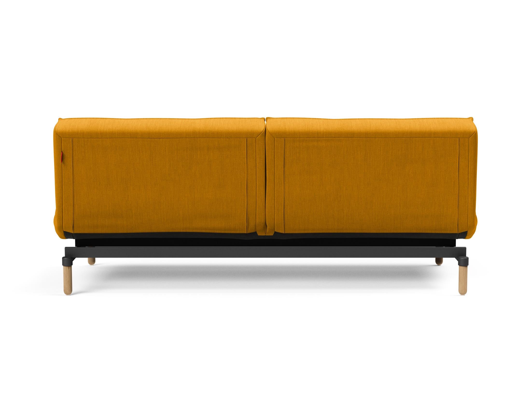 Das Splitback Sofabett 115 Stem von Innovation Living bietet stilvolle Flexibilität und Komfort, ideal für kleine Räume und Übernachtungsgäste.