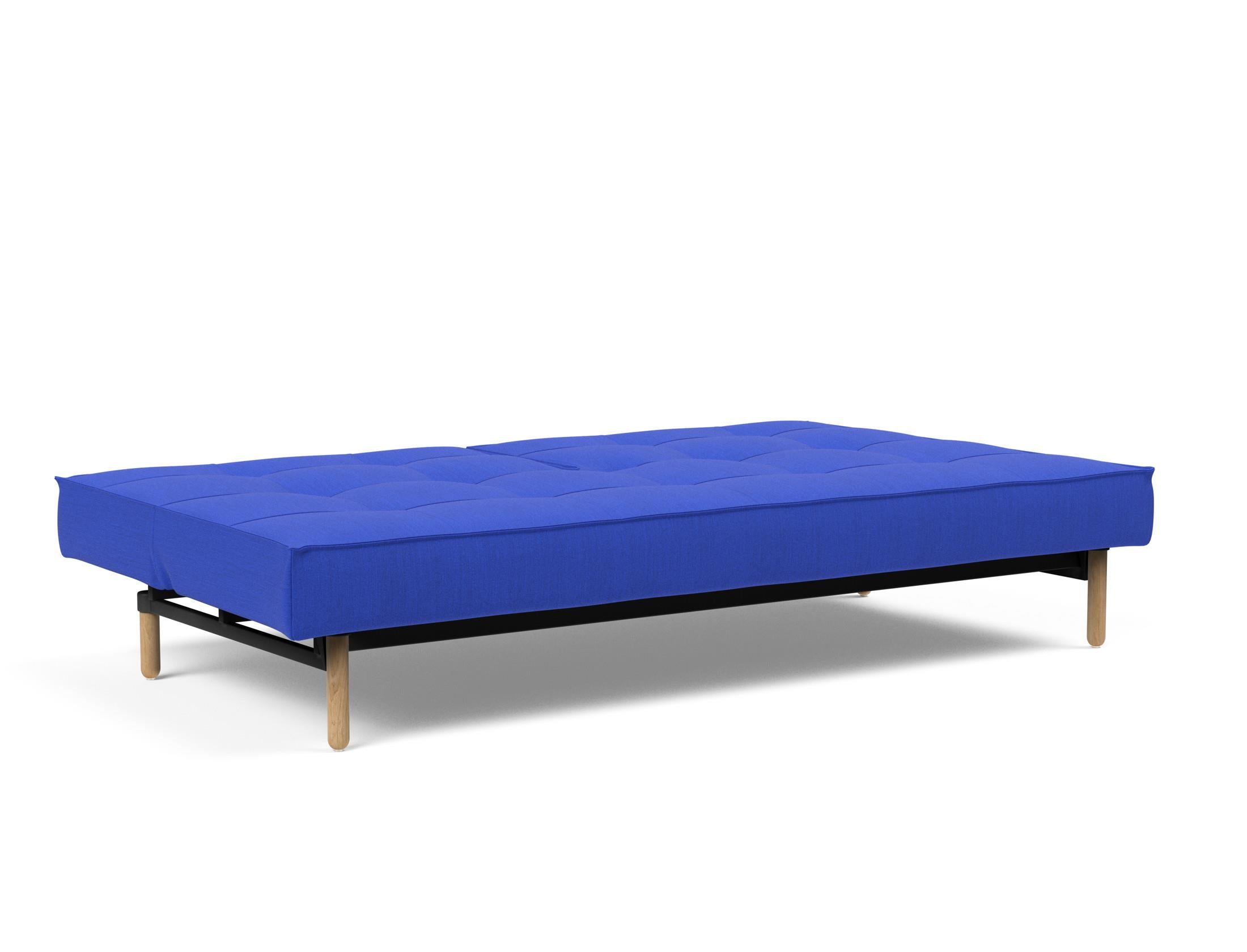 Das Splitback Sofabett 115 Stem von Innovation Living vereint modernes Design mit praktischer Funktionalität, perfekt für Gäste und platzsparende Lösungen.