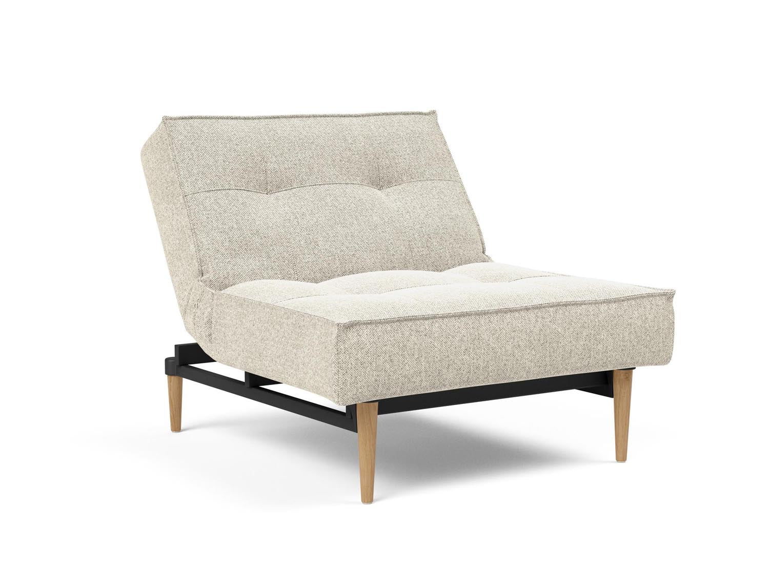 Erleben Sie den Splitback Styletto Sessel von Innovation Living – ein modernes Designhighlight, das Funktionalität und Eleganz in Ihr Zuhause bringt.