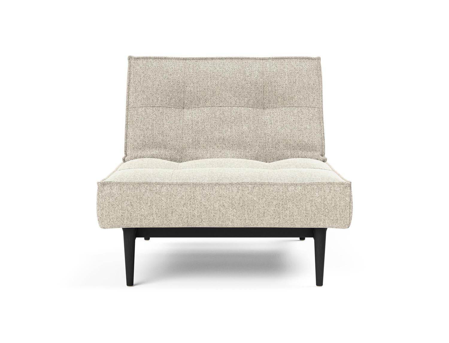 Entdecken Sie den Splitback Styletto Sessel von Innovation Living – ein elegantes, multifunktionales Möbelstück, das Stil und Bequemlichkeit perfekt kombiniert.