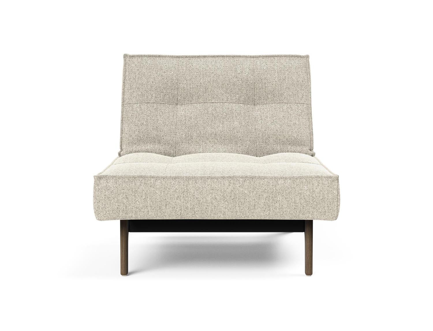 Entdecken Sie den Splitback Eik Sessel von Innovation Living – ein elegantes Design, das Komfort und Funktionalität vereint.