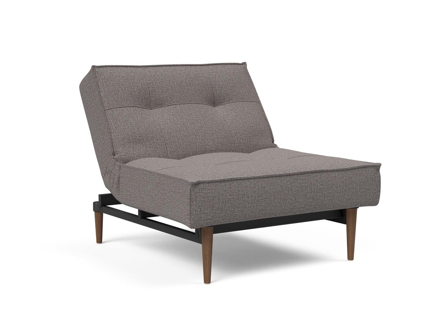 Entdecken Sie den eleganten Splitback Styletto Sessel von Innovation Living – ein perfektes Zusammenspiel aus Design, Komfort und Funktionalität.