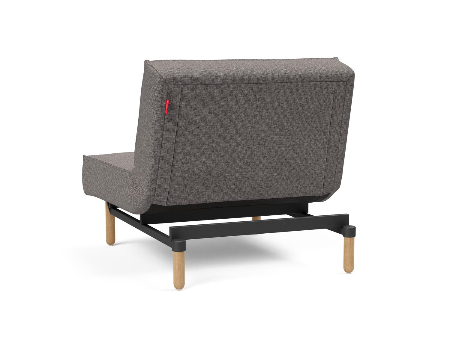 Erleben Sie den Splitback Stem Sessel von Innovation Living: stilvolles Design, langlebige Materialien und flexible Nutzung für Ihr modernes Zuhause.