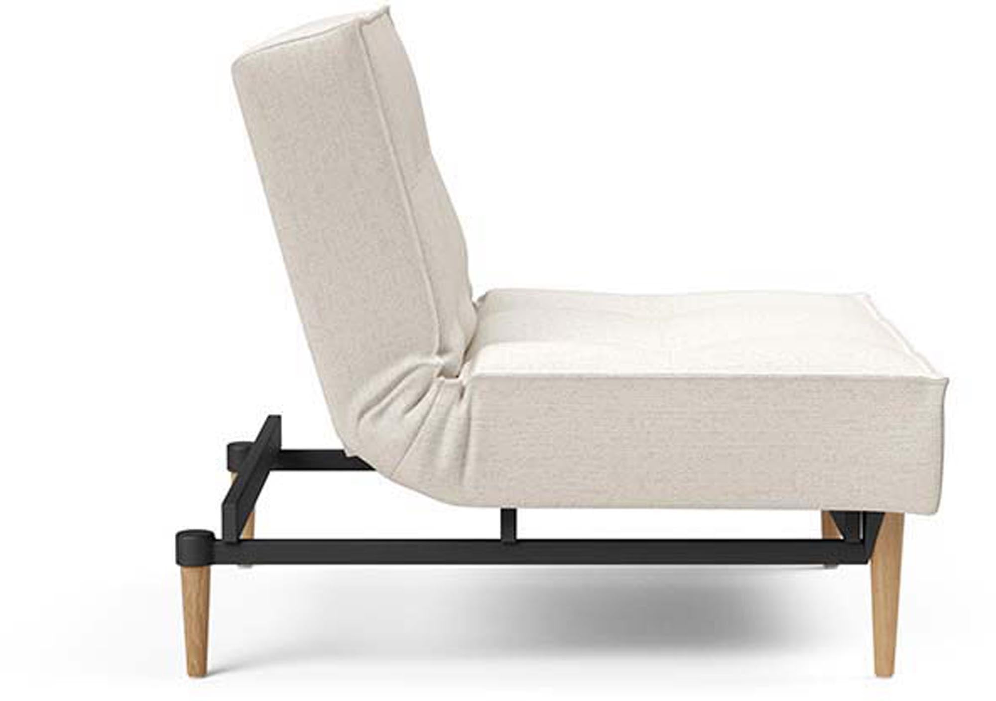 Entdecken Sie den eleganten Splitback Styletto Sessel von Innovation Living – ein perfektes Zusammenspiel aus Design, Komfort und Funktionalität.