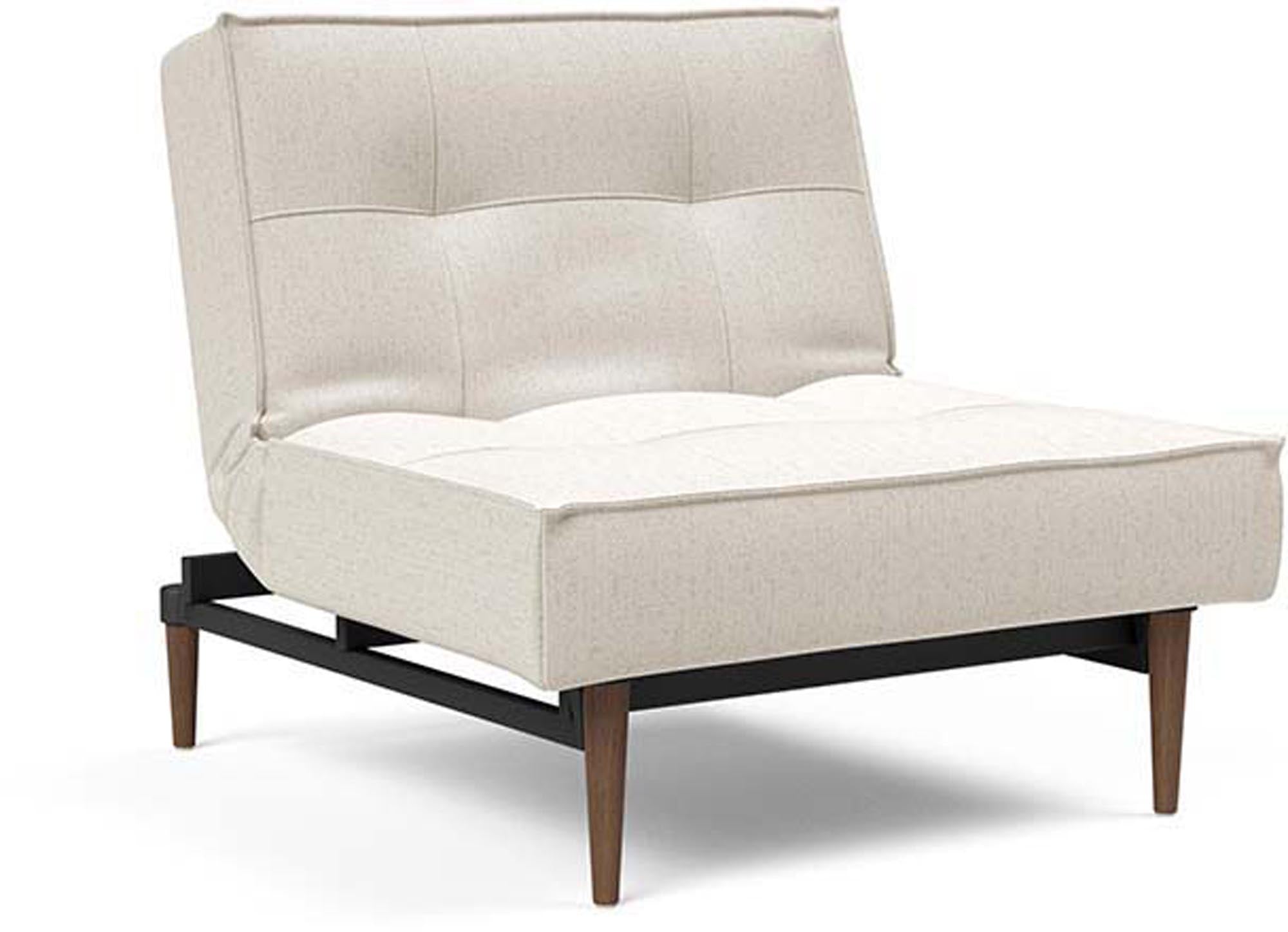 Entdecken Sie den eleganten Splitback Styletto Sessel von Innovation Living – ein perfektes Zusammenspiel aus Design, Komfort und Funktionalität.