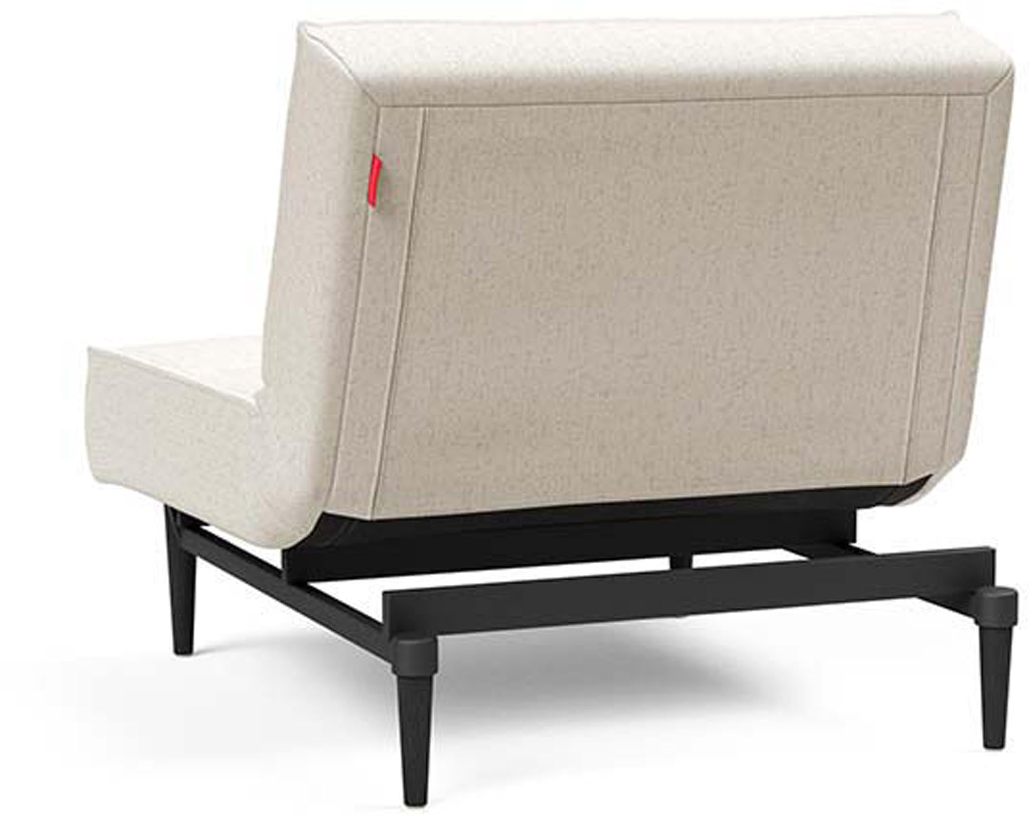 Entdecken Sie den eleganten Splitback Styletto Sessel von Innovation Living – ein perfektes Zusammenspiel aus Design, Komfort und Funktionalität.