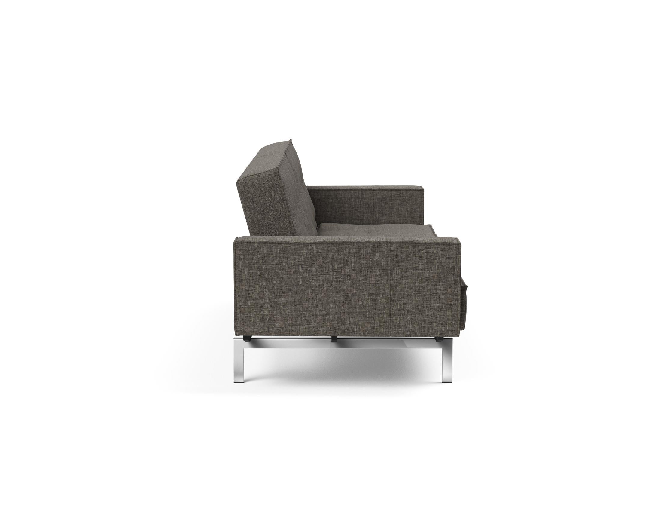 Entdecken Sie das Splitback Sofabett 115 Chrom mit Armlehnen von Innovation Living – ein elegantes und funktionales Möbelstück für jeden Raum.