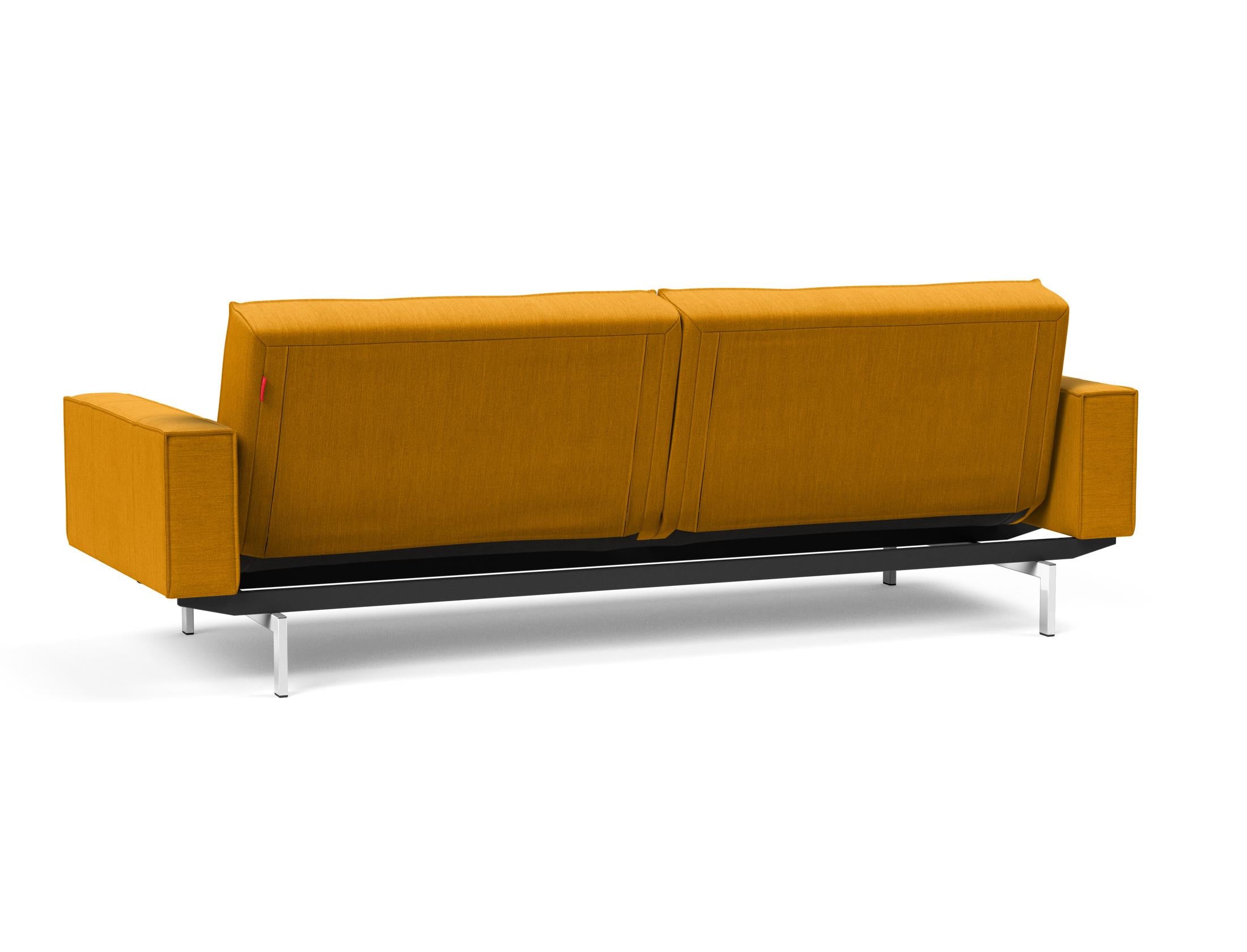 Erleben Sie das Splitback Sofabett 115 Chrom mit Armlehnen von Innovation Living – ein stilvolles, funktionales Sofa für jeden Raum.