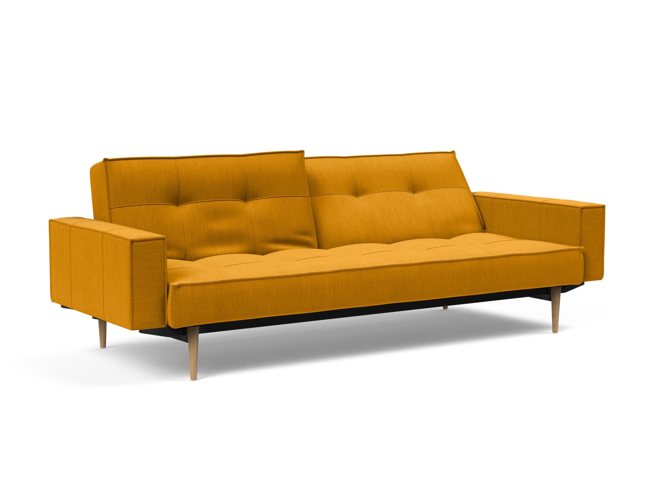 Das Splitback Sofabett 115 Styletto vereint elegantes Design mit praktischer Funktionalität. Ideal für Wohnzimmer und Gästezimmer.