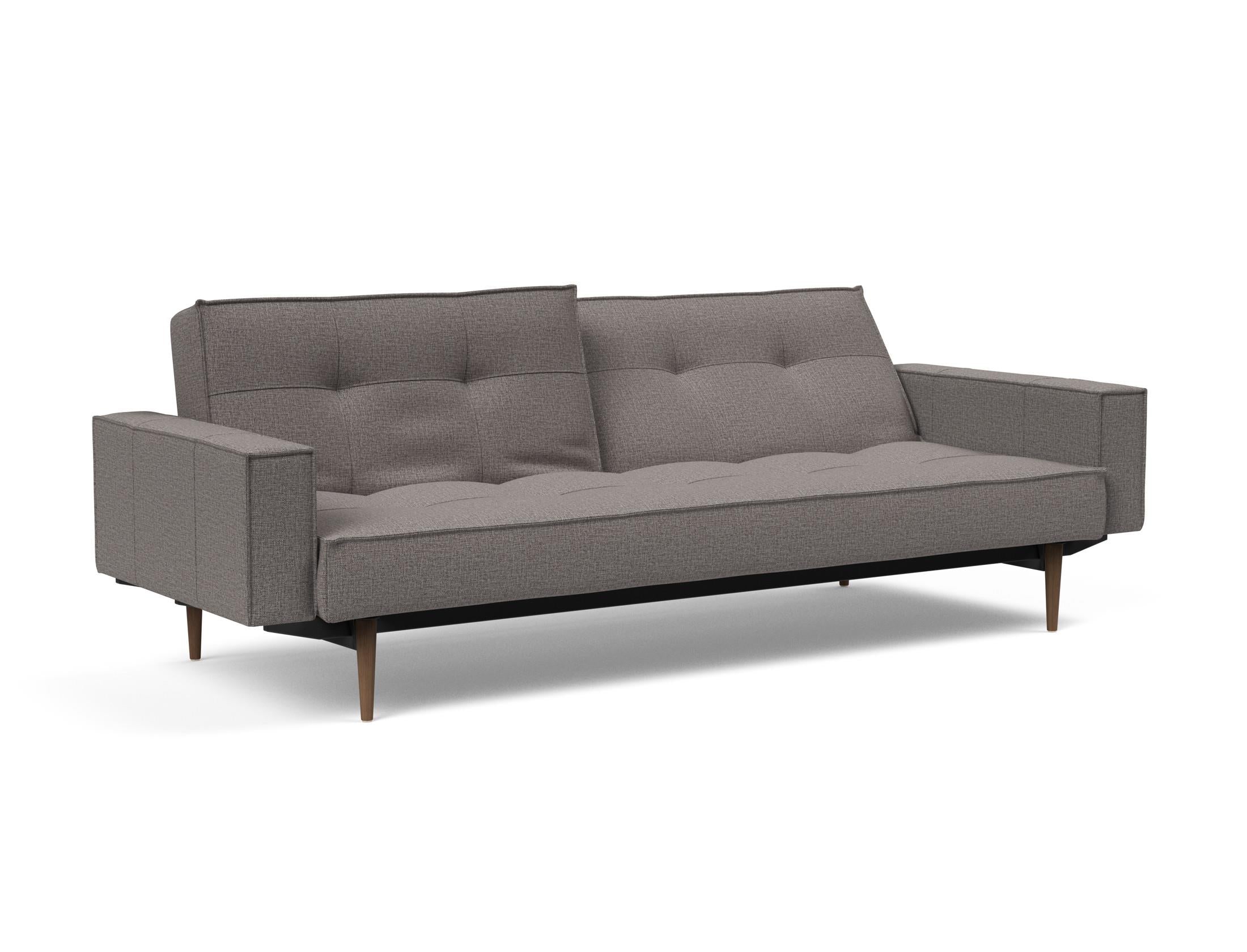 Das Splitback Sofabett 115 Styletto vereint elegantes Design mit praktischer Funktionalität. Ideal für Wohnzimmer und Gästezimmer.