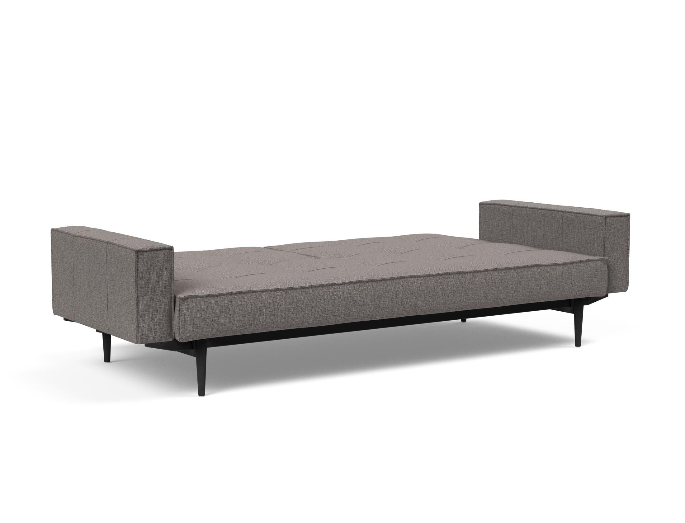 Das Splitback Sofabett 115 Styletto vereint elegantes Design mit praktischer Funktionalität. Ideal für Wohnzimmer und Gästezimmer.
