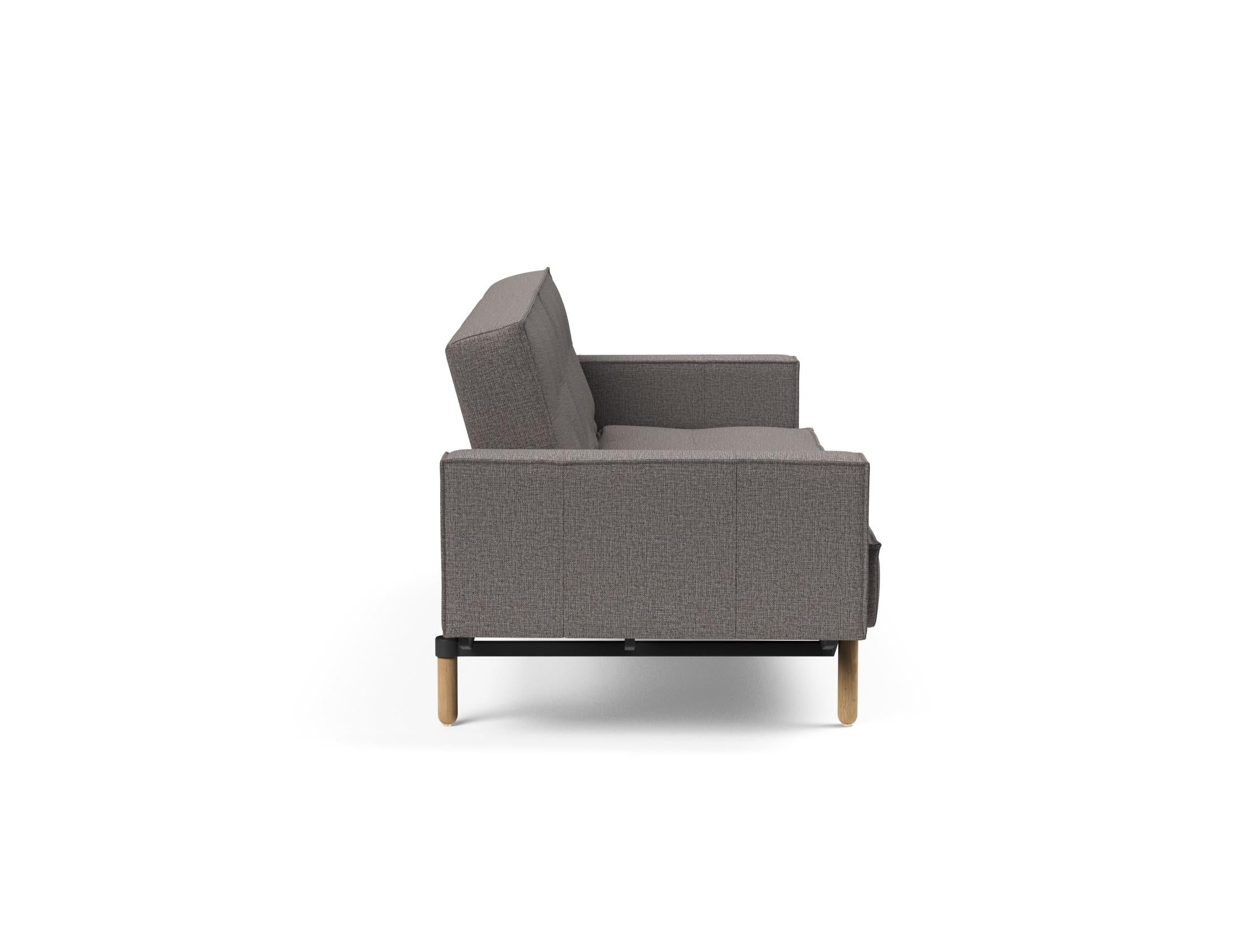 Erleben Sie das Splitback Sofabett 115 Stem von Innovation Living – ein elegantes Möbelstück, das Komfort, Flexibilität und zeitloses Design vereint.