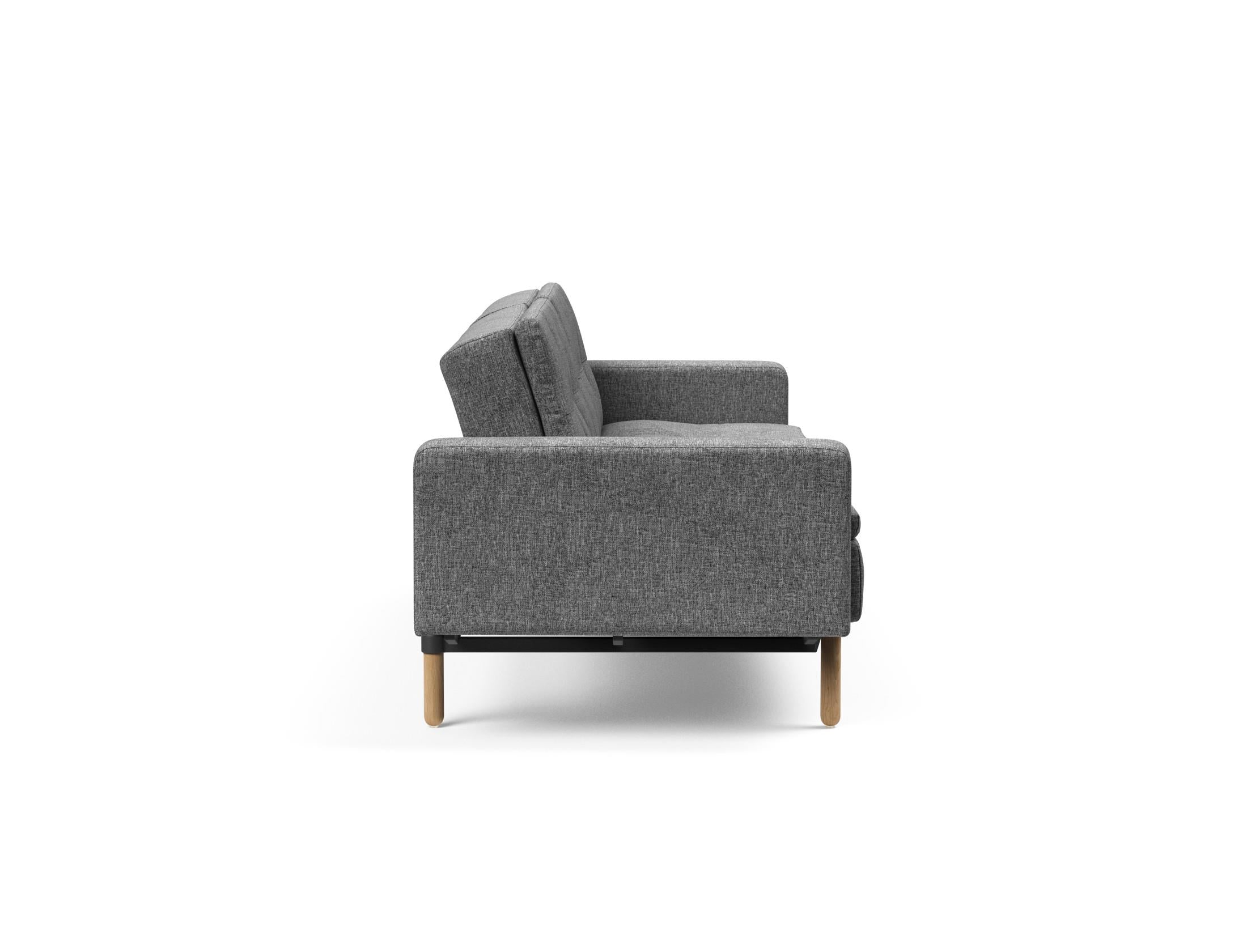 Das Dublexo Stem Schlafsofa 115 mit Armlehnen vereint skandinavisches Design und Vielseitigkeit. Ideal für entspannte Nächte und elegante Räume.
