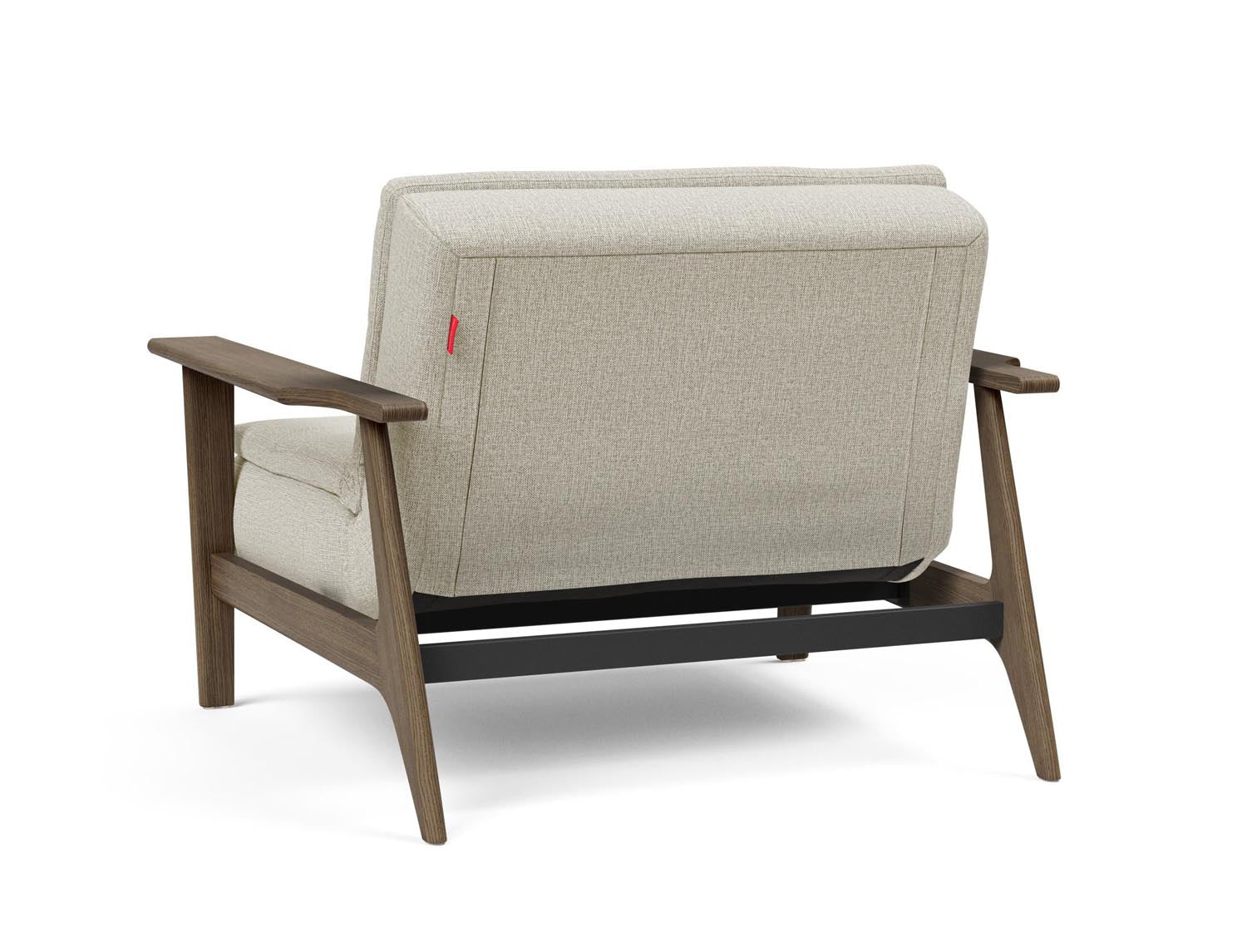 Erleben Sie den eleganten Dublexo Frej Sessel in Rauch-Eiche – perfekt für zeitgemässe Einrichtung und gemütliche Stunden.