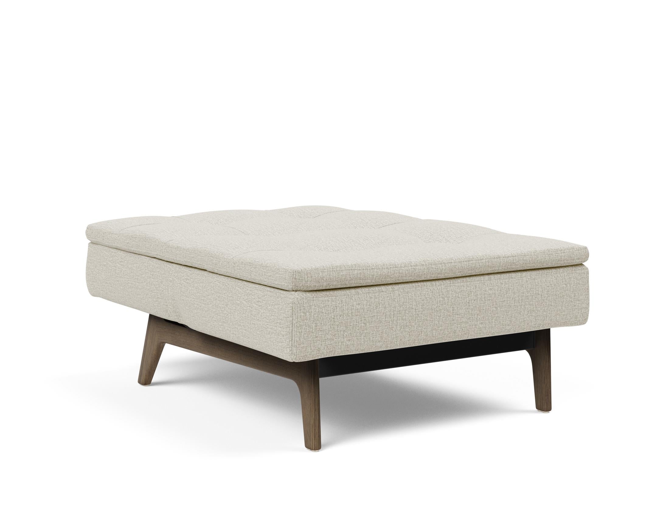 Entdecken Sie den Dublexo Eik Sessel in Rauch-Eiche – ein elegantes, multifunktionales Möbelstück, ideal für jeden Raum und Stil.