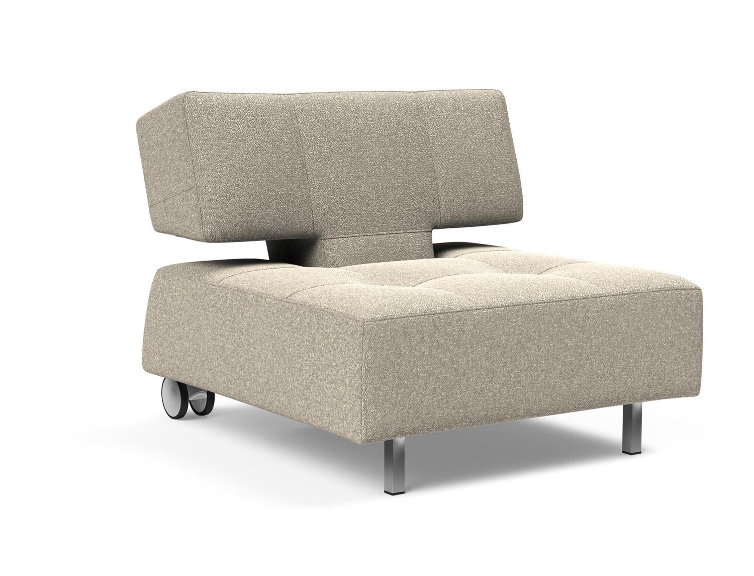 Erleben Sie den Long Horn D.E.L. Sessel von Innovation Living – ein elegantes Möbelstück, das Komfort und modernes Design vereint.