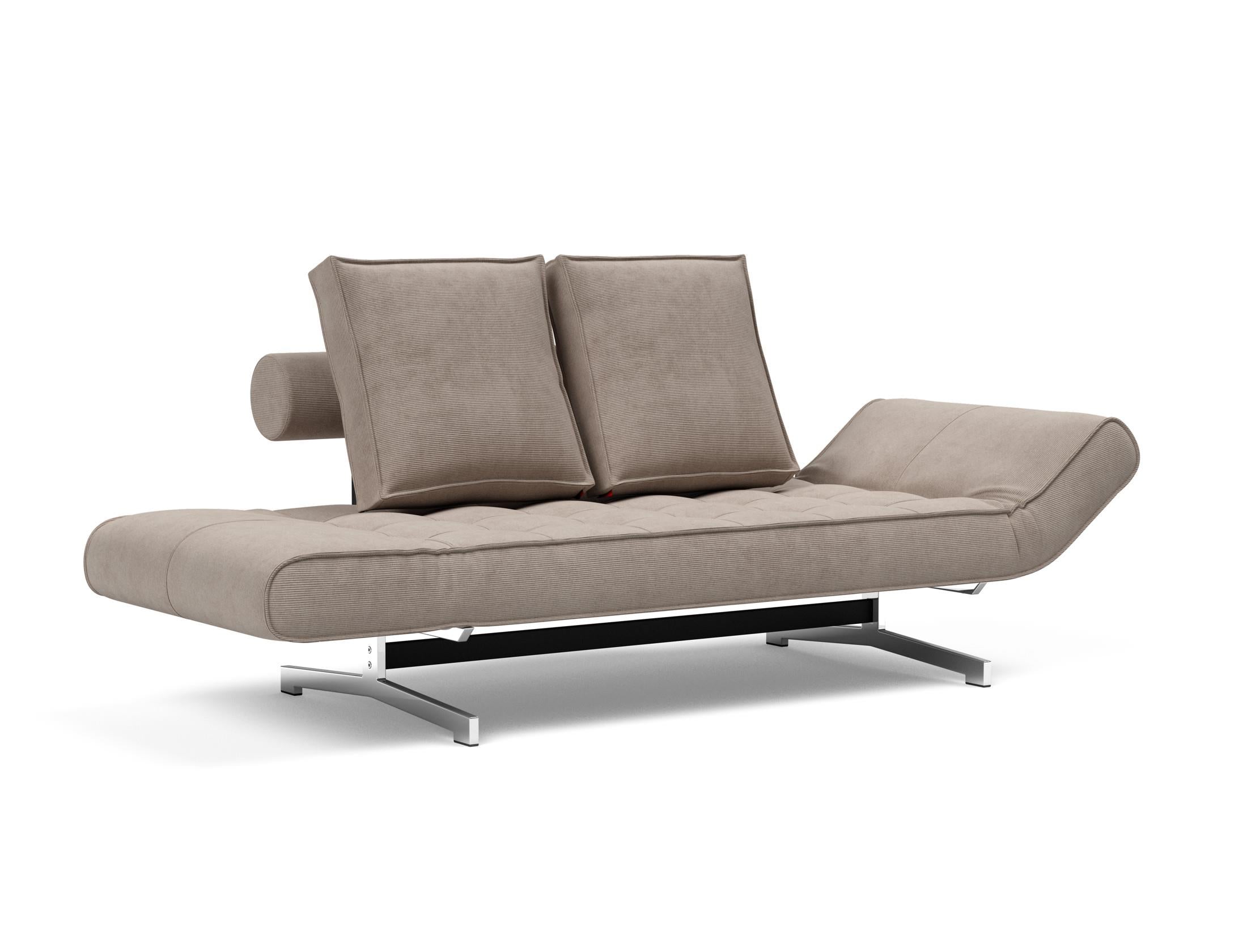 Erleben Sie das Ghia Klappsofa 80 Chrom von Innovation Living – stilvolles Design trifft auf Funktionalität, ideal für kleine Räume und Gästeübernachtungen.