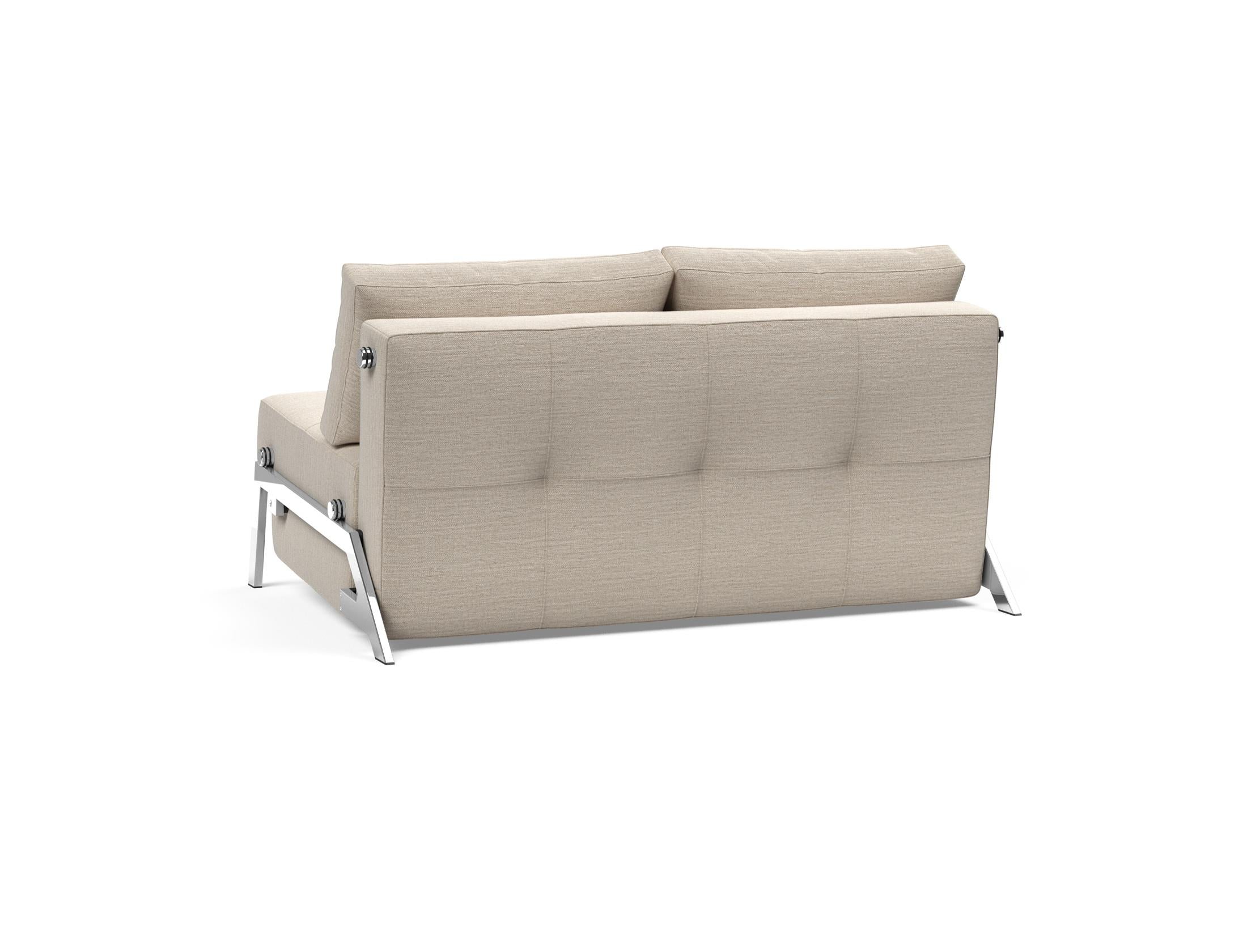 Cubed Klappsofa 140: Stilvolles Sofa mit cleverem Klappmechanismus. Ideal für kleine Räume, bietet Komfort und praktischen Stauraum.