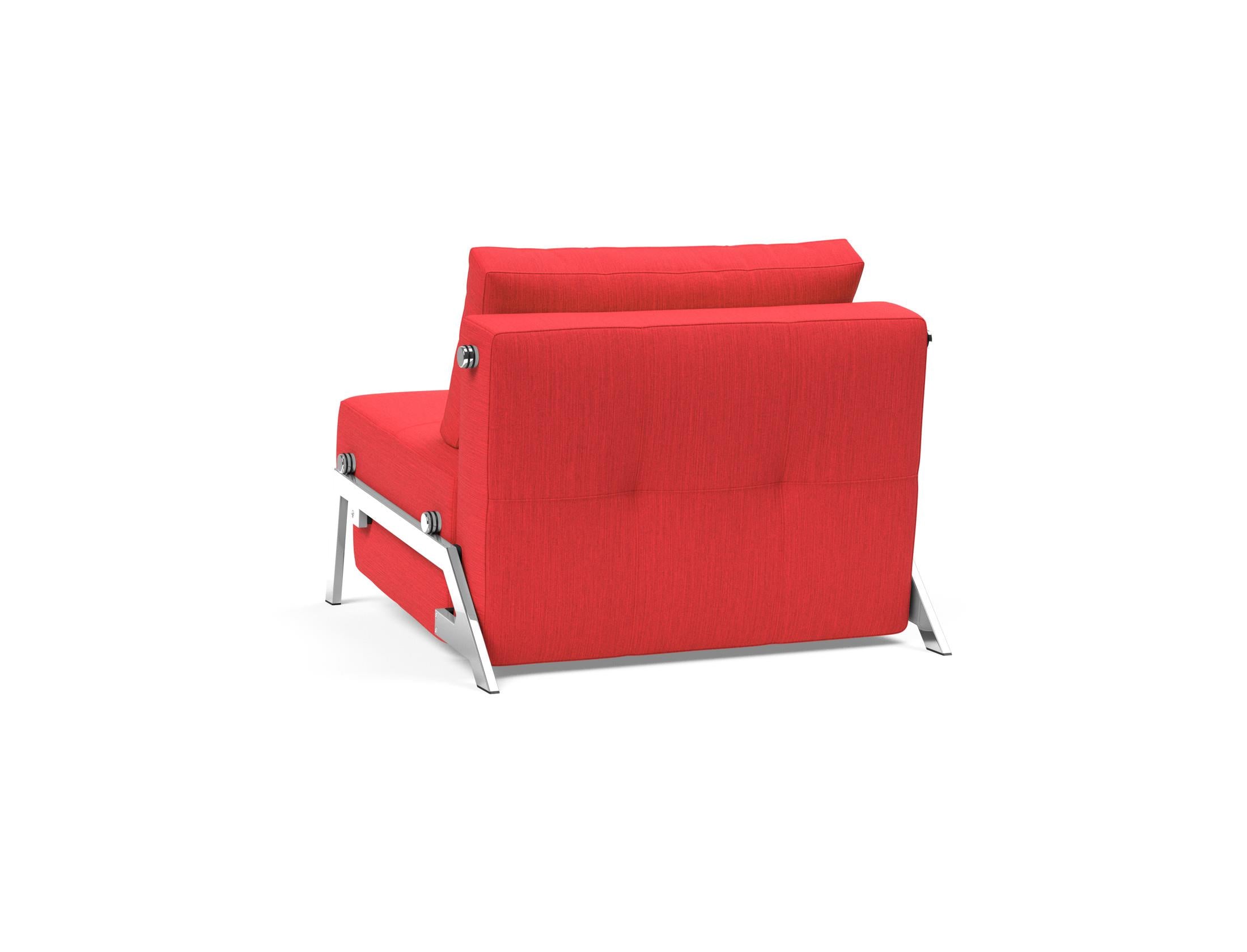 Entdecken Sie den Cubed Sessel 90 von Innovation Living: Ein elegantes, multifunktionales Möbelstück mit Bettsofa-Funktion und praktischem Stauraum.