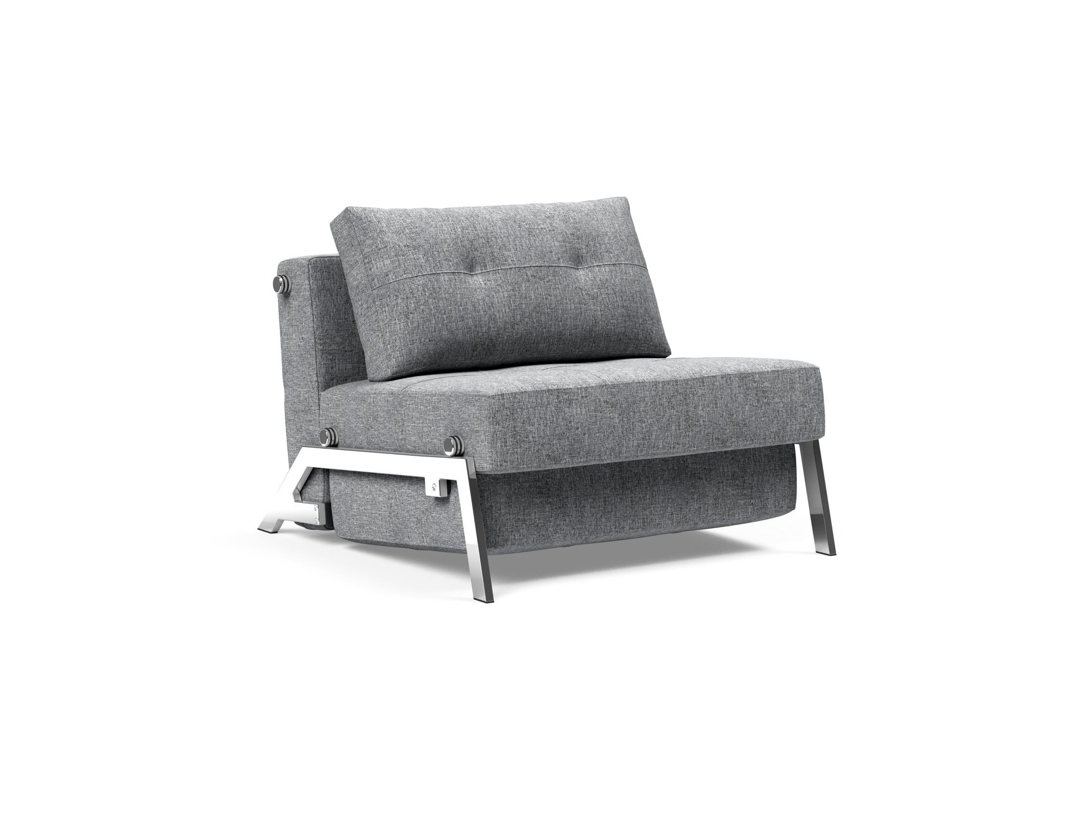 Erleben Sie den Cubed Sessel 90 von Innovation Living: Ein stilvoller, kompakter Sessel, der sich mühelos in ein Bett verwandelt und zusätzlichen Stauraum bietet.