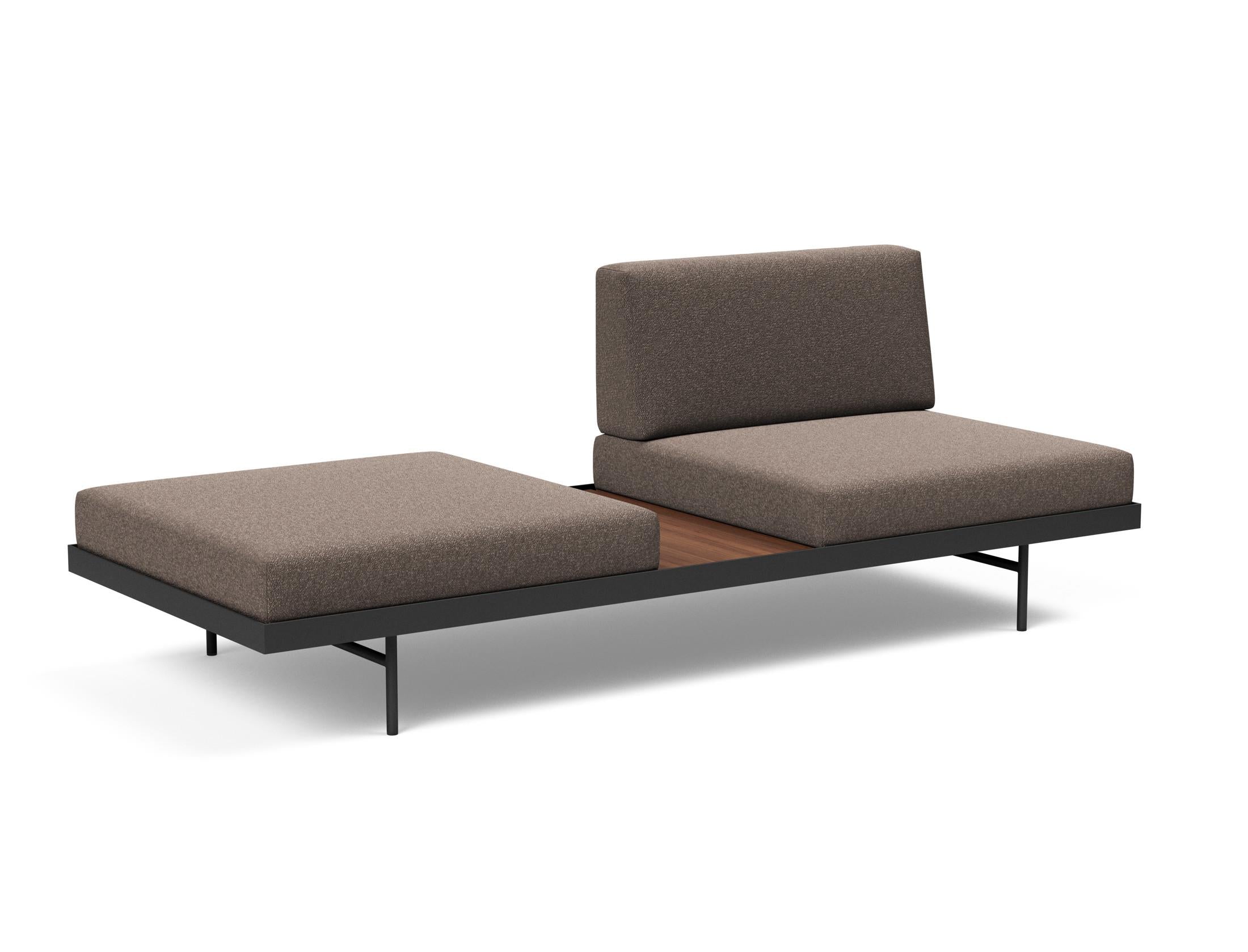 Das Puri Klappsofa von Innovation Living bietet eleganten Komfort und vielseitige Nutzungsmöglichkeiten – ideal für jedes Zuhause.