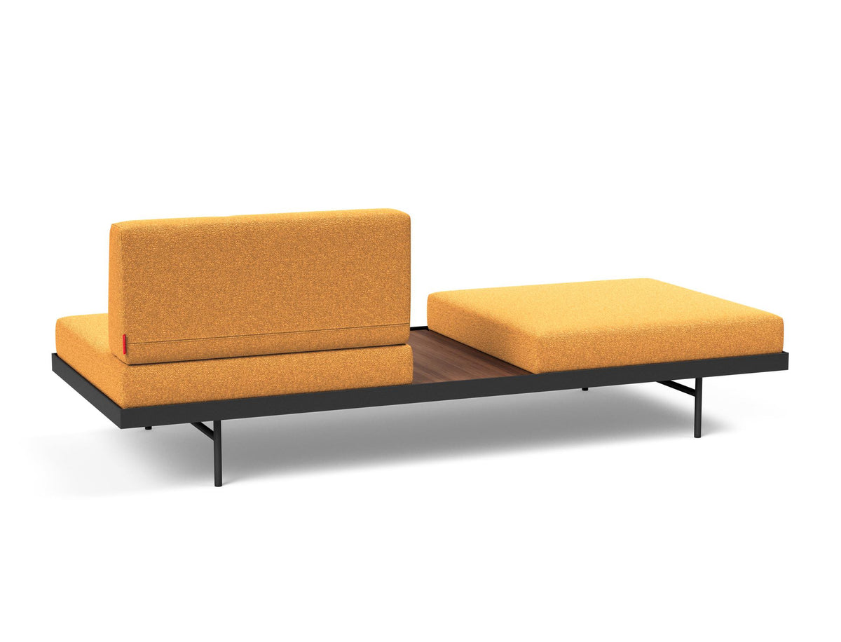 Puri Klappsofa mit Tisch in 536 Bouclé Ochre präsentiert im Onlineshop von KAQTU Design AG. Bettsofa ist von Innovation Living