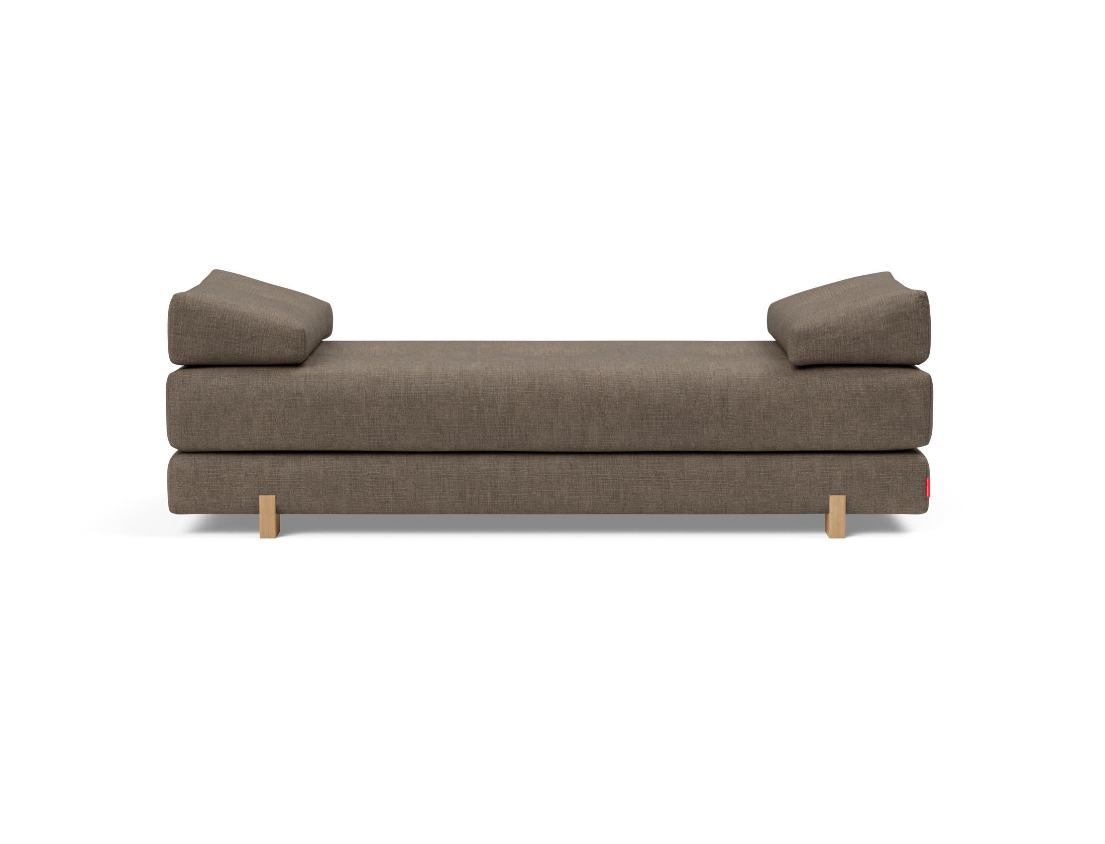 Entdecken Sie das Sigmund Bettsofa von Innovation Living: Eleganz trifft Funktionalität für ein gemütliches Zuhause.