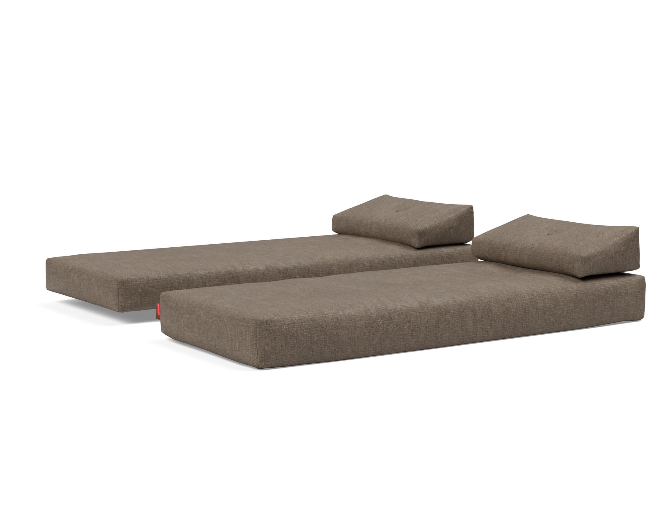 Entdecken Sie das vielseitige Sigmund Bettsofa von Innovation Living – elegantes Design, hochwertige Matratzen und optimale Flexibilität für Ihr Zuhause.