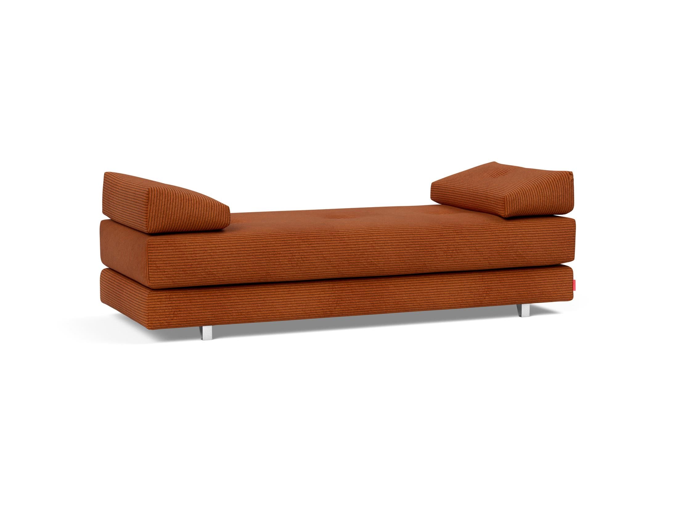 Erleben Sie das Sigmund Bettsofa von Innovation Living – stilvolles Design, wandelbar und komfortabel für jeden Raum.