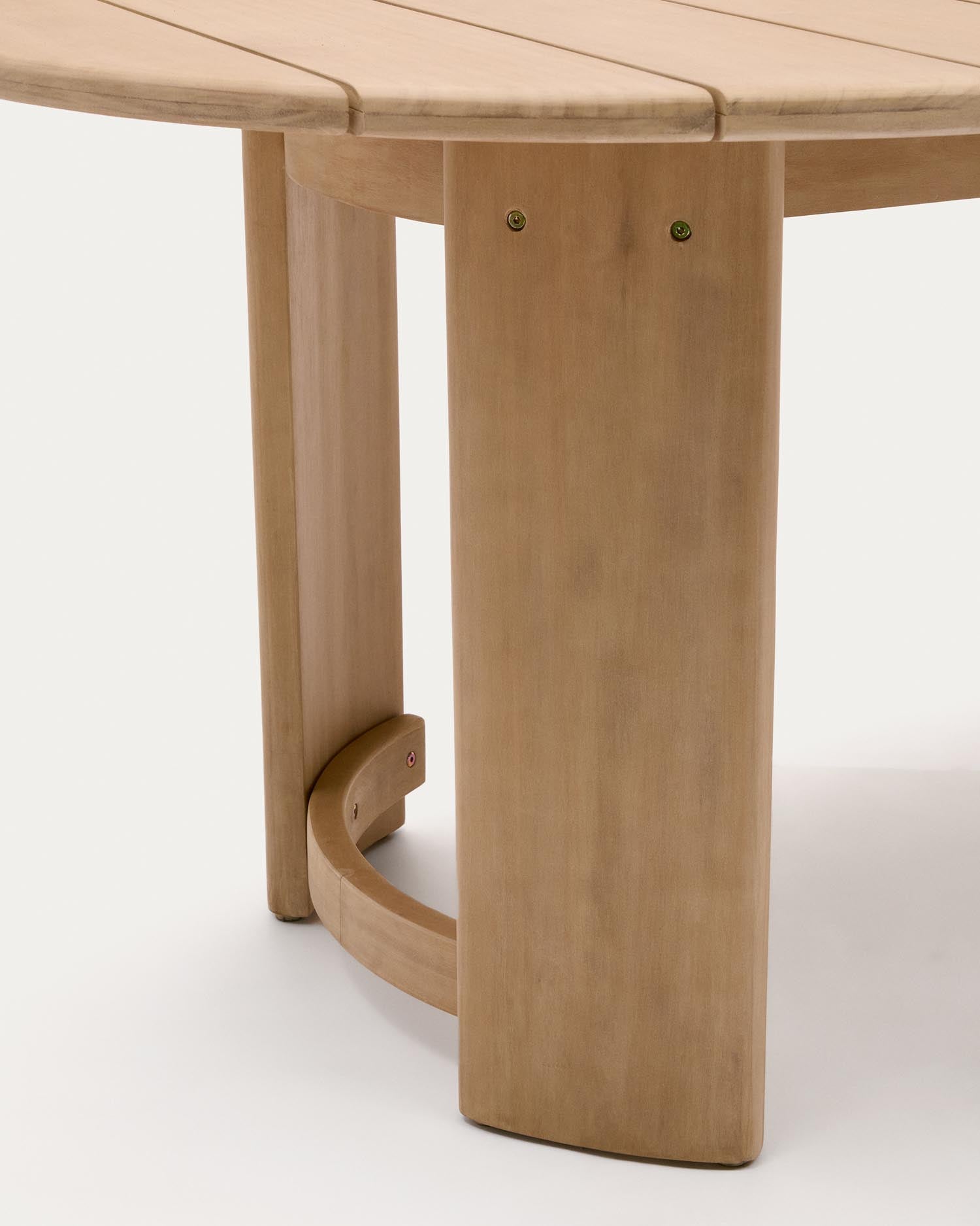 Robuster Xoriguer Tisch aus massivem Eukalyptusholz (FSC 100%), 280 x 110 cm – perfekt für gesellige Stunden im Freien.