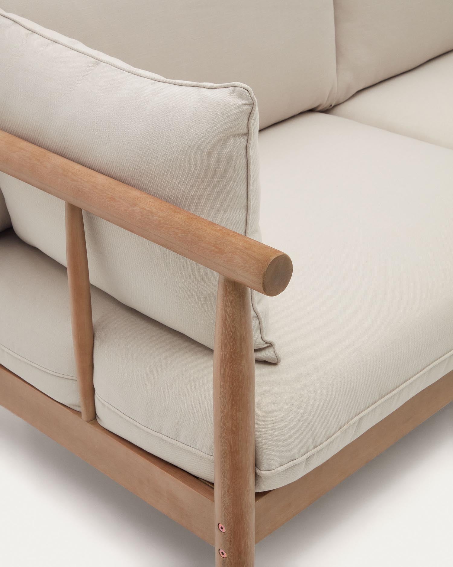 Genießen Sie Komfort und Stil mit dem Sacova 2-Sitzer-Sofa aus FSC-zertifiziertem Eukalyptusholz. Ideal für Ihre Outdoor-Oase!