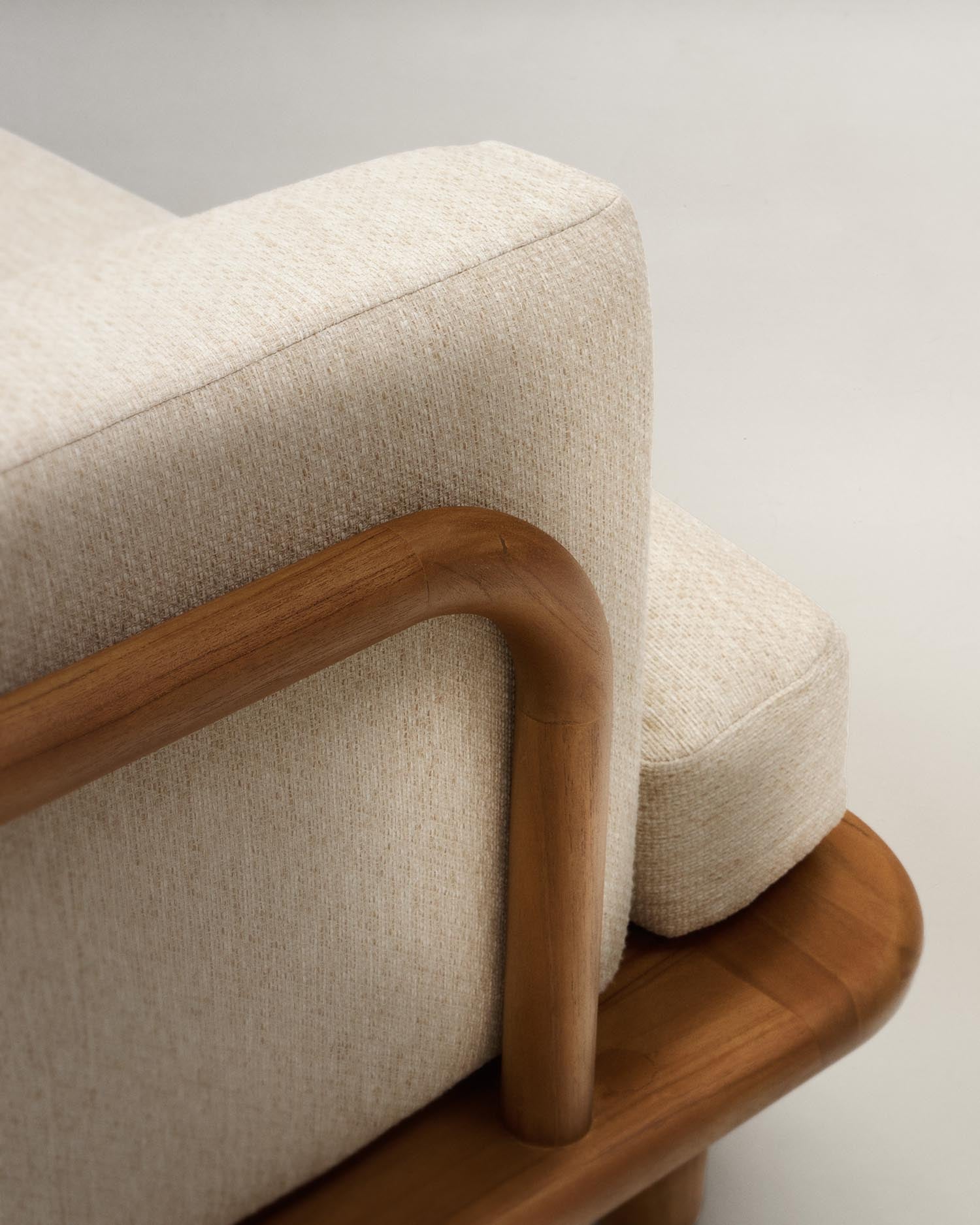 Elegantes 3-Sitzer-Sofa aus FSC-zertifiziertem Teakholz, 230 cm, ideal für gemütliche Stunden im Freien und umweltbewusste Gestaltung.