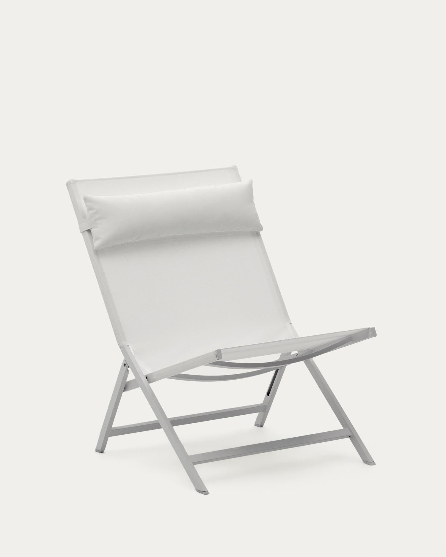 Eleganter Canutells Klappstuhl aus Aluminium mit weissem Finish, langlebig, wetterfest, atmungsaktivem Texteline-Sitz, platzsparend klappbar.