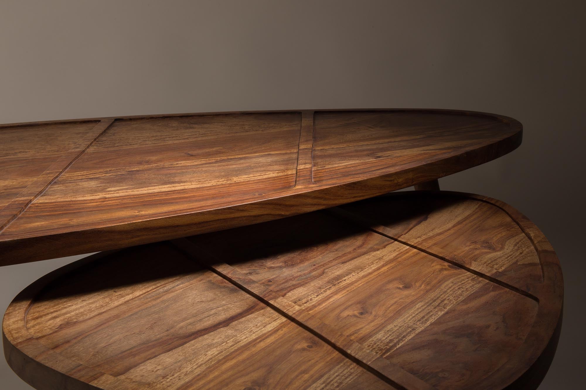 Stilvolle Beistelltische Sham 2er Set von Dutchbone für modernes Wohnen.