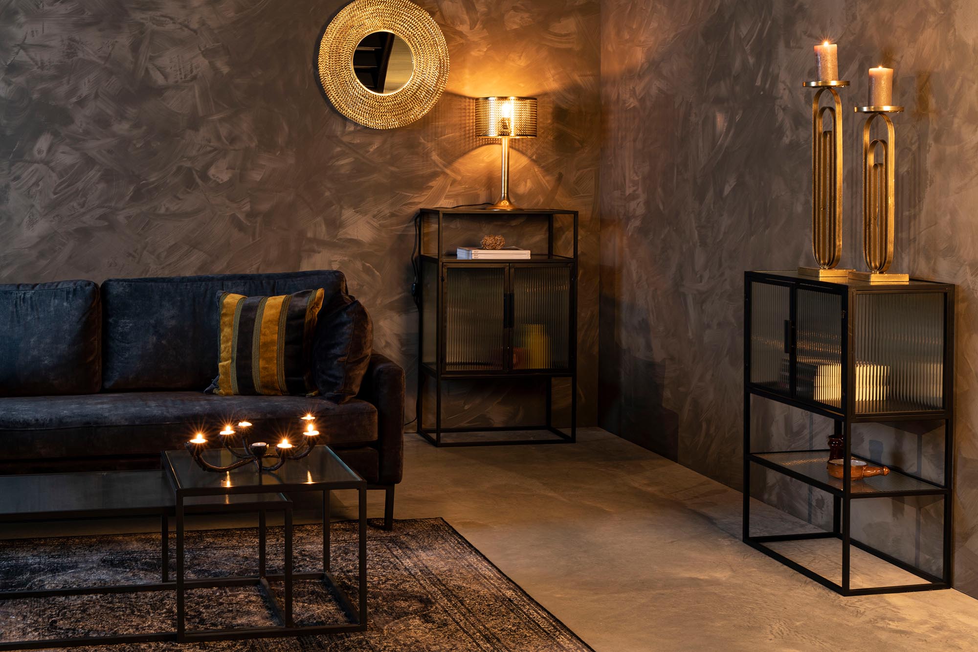 Elegantes Dutchbone Cabinet Boli S: Perfekte Aufbewahrungslösung.