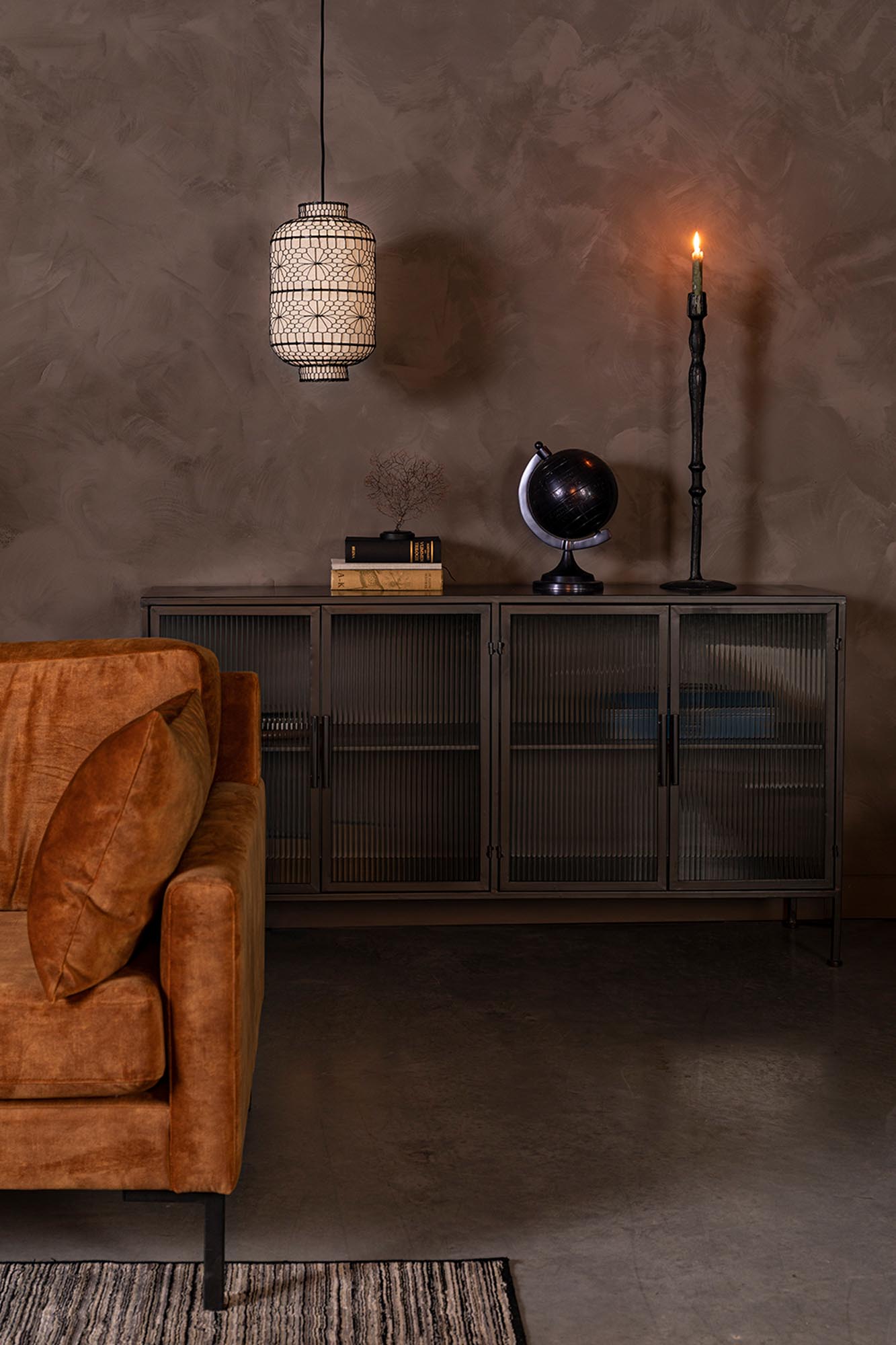 Sideboard Boli: Modernes Design mit vielseitigem Stauraum.