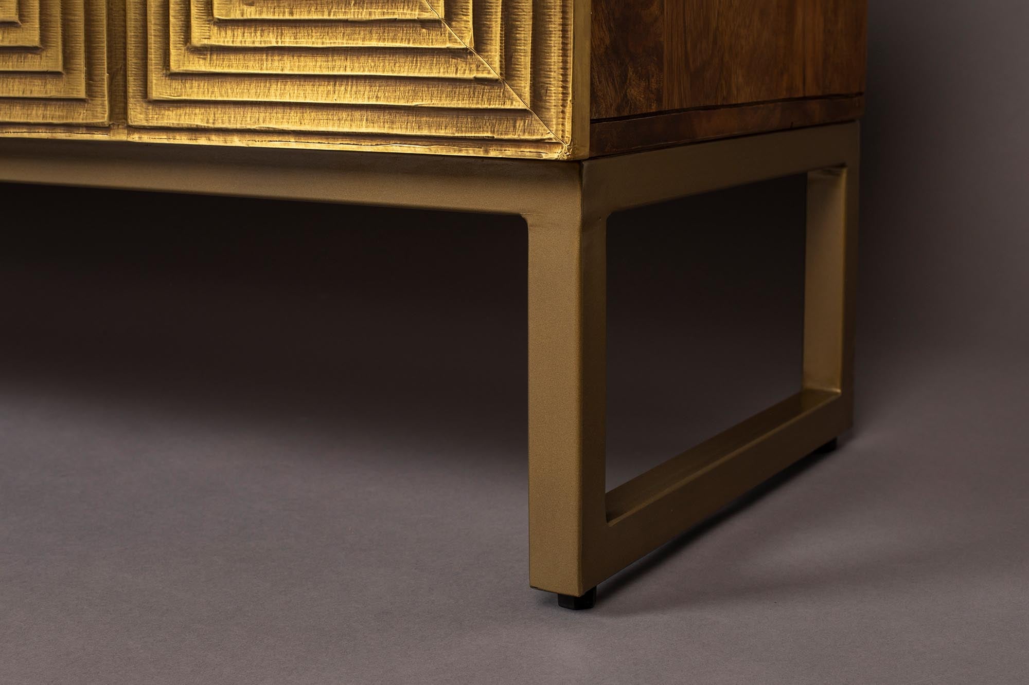 Dutchbone Sideboard Volan: Modernes Design trifft auf Funktionalität.
