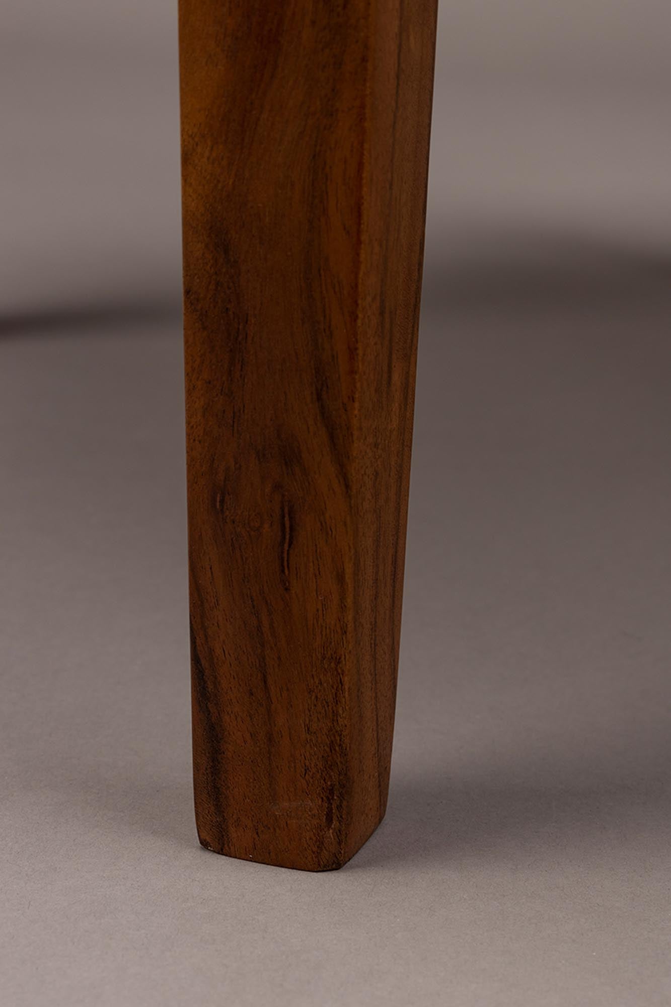 Stilvoller Coffee Table Shane von Dutchbone aus robustem Akazienholz. Zeitloses Design, perfekt für jeden Raum und vielseitig einsetzbar.