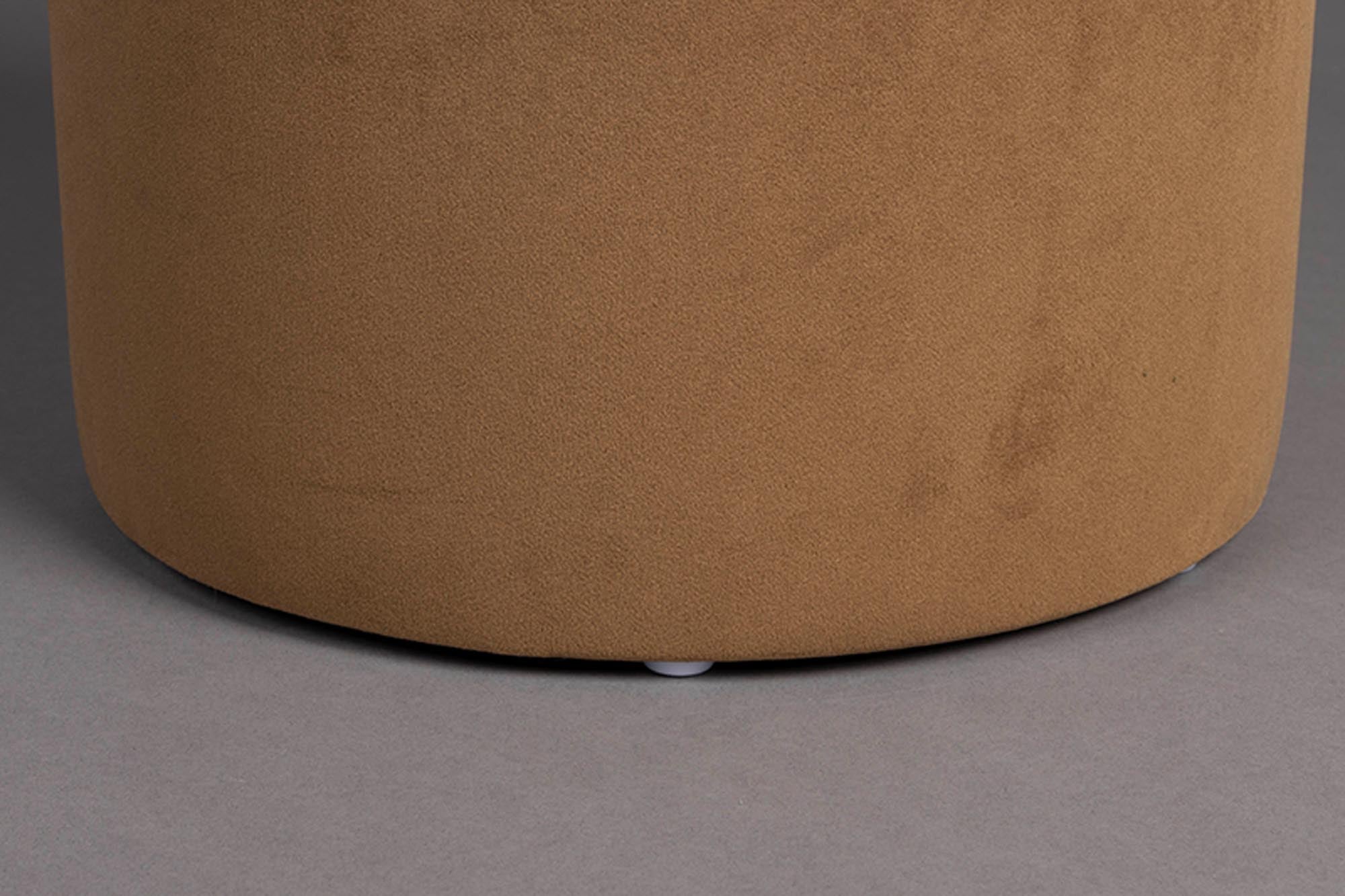 Dutchbone Hocker Aditi: Stilvoller Akzent für moderne Wohnräume.