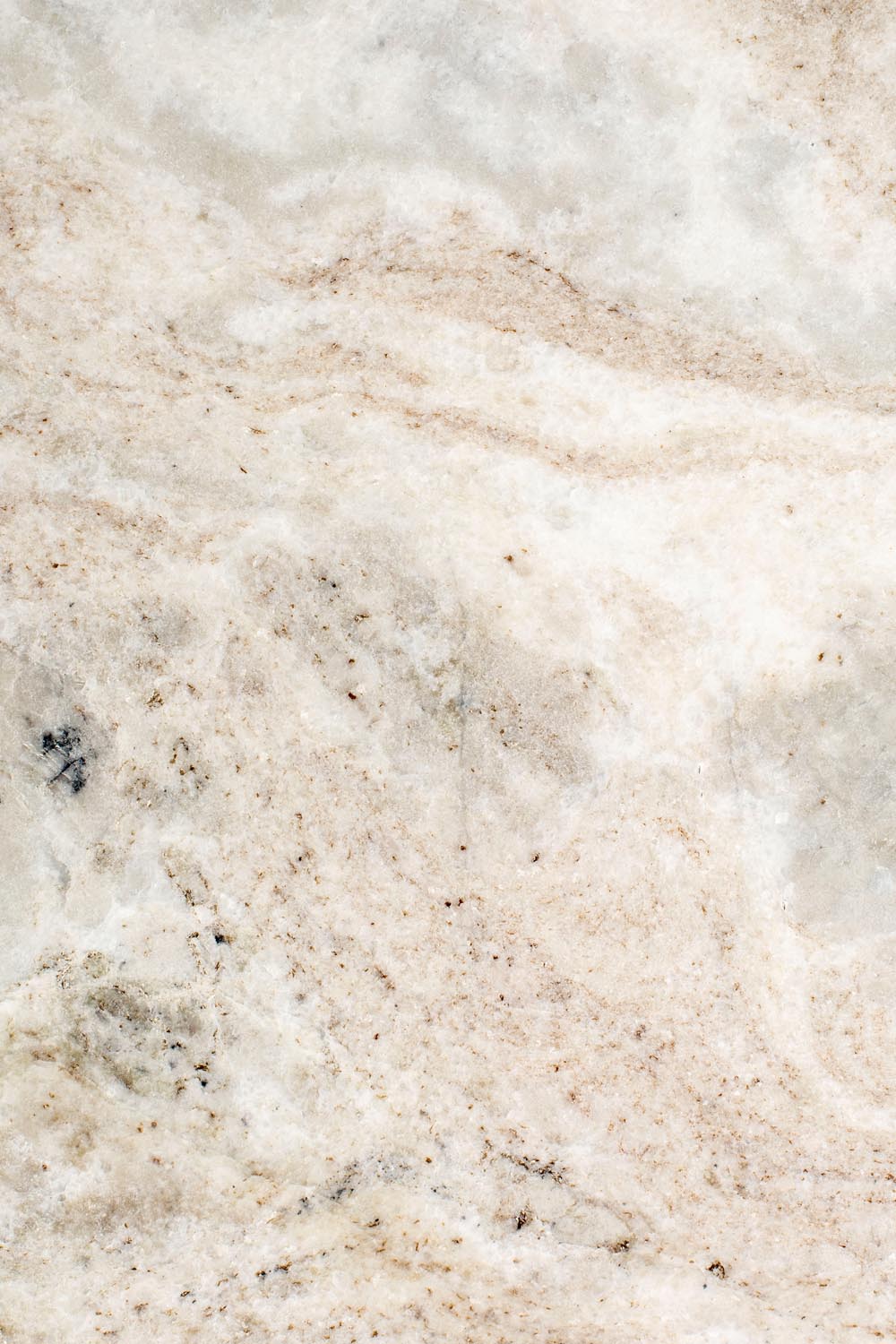 Suki Beistelltisch-Set (3) von Dutchbone: Marmor trifft auf Design.