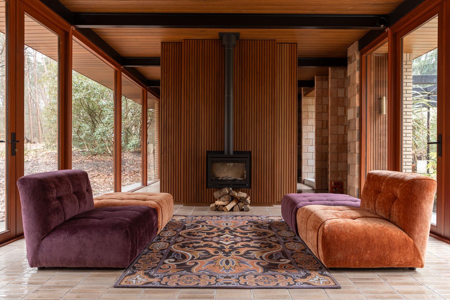 Eleganter Dutchbone Bashmira Teppich, 160x230 cm, stilvoll & modern.