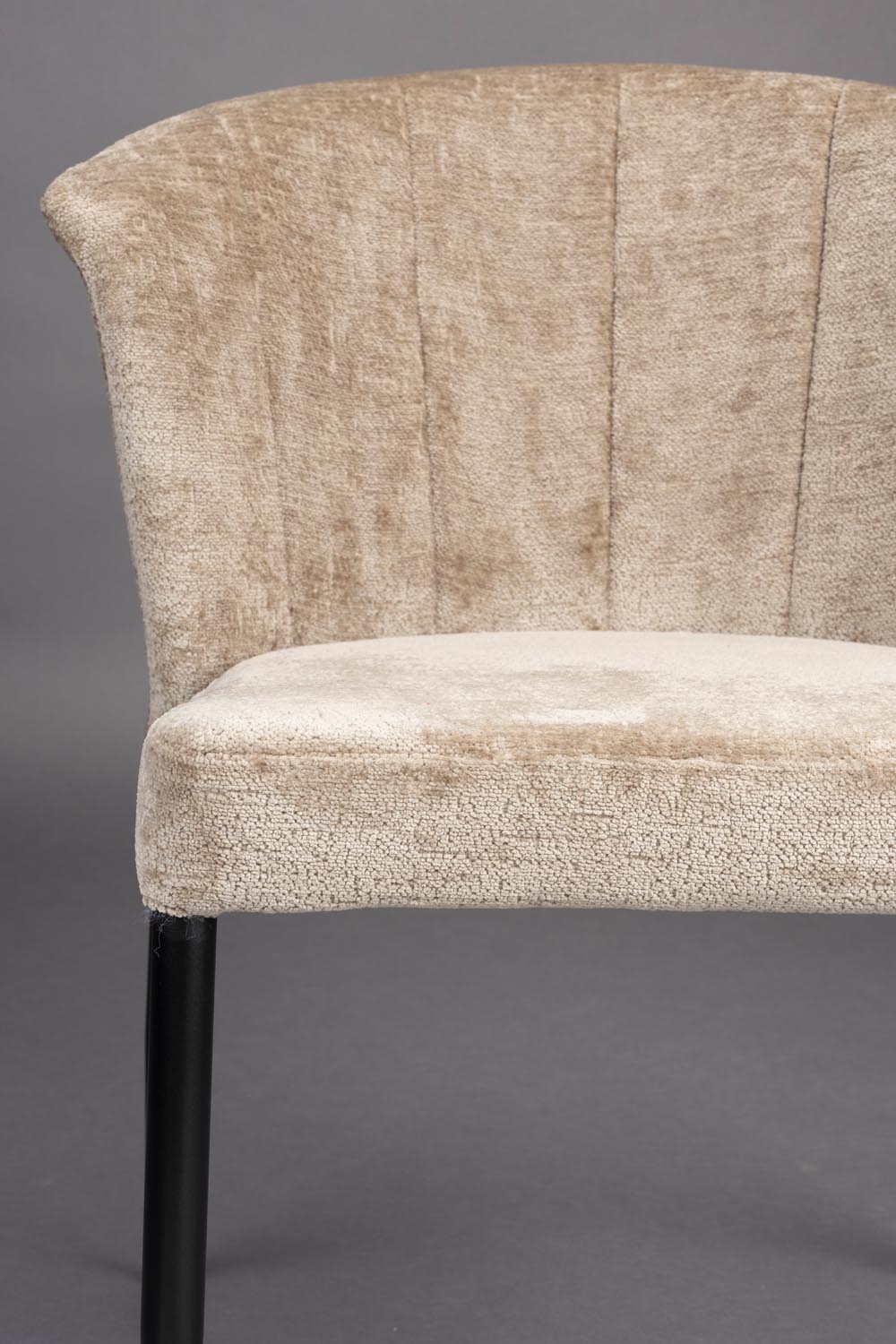 Moderner Stuhl Georgia Beige: Dutchbone-Design für stilvolle Räume.