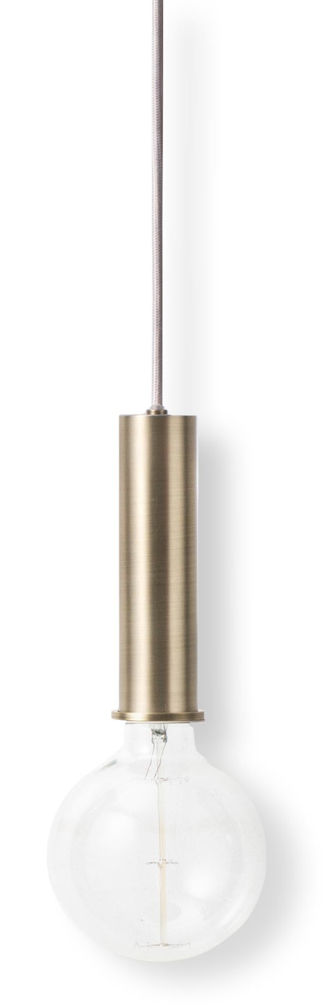 Stilvolle Collect Pendelleuchte von Ferm Living, ideal für individuelle Beleuchtung mit dekorativen Glühbirnen oder Lampenschirmen.