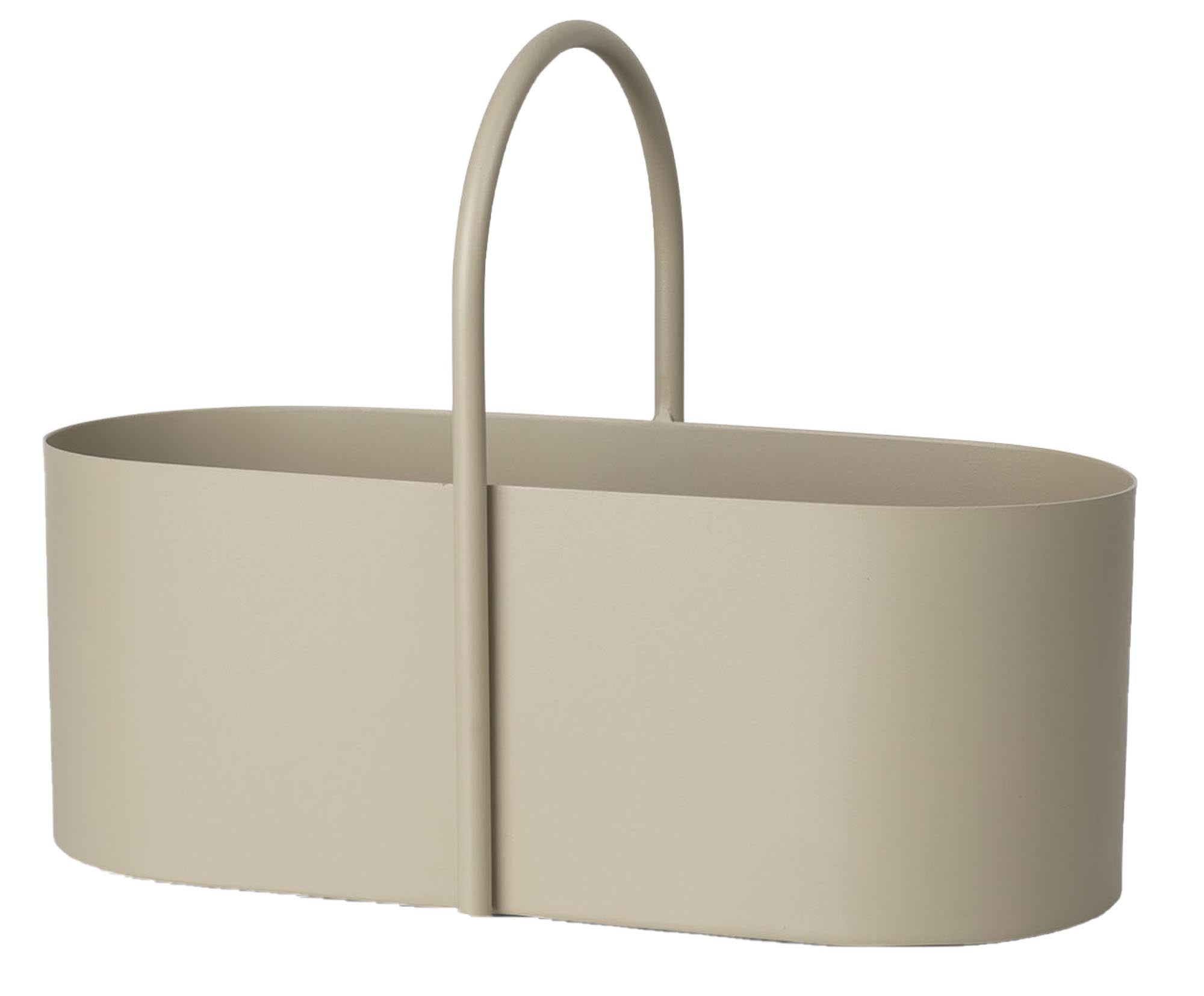 Entdecken Sie den eleganten Grib Werkzeugkasten von Ferm Living – eine stilvolle und langlebige Aufbewahrungslösung für jeden Raum.