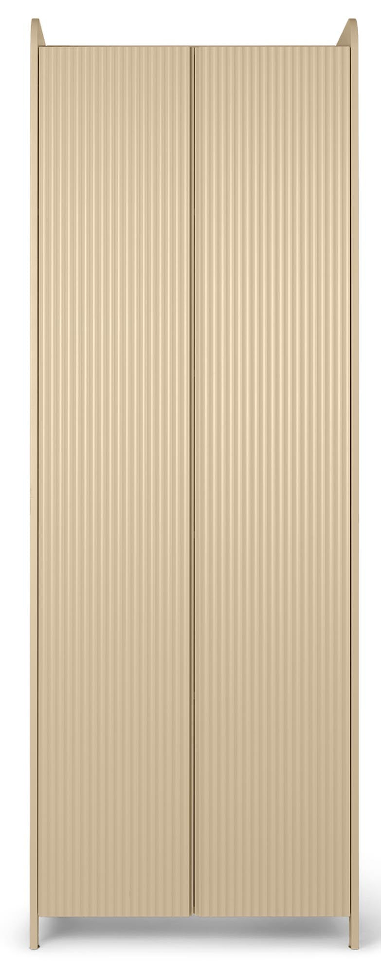 Der Sill Schrank von Ferm Living: Vielseitige Aufbewahrung mit Rillen-Design, ideal für Kinderzimmer, Flur, Büro oder Schlafzimmer.